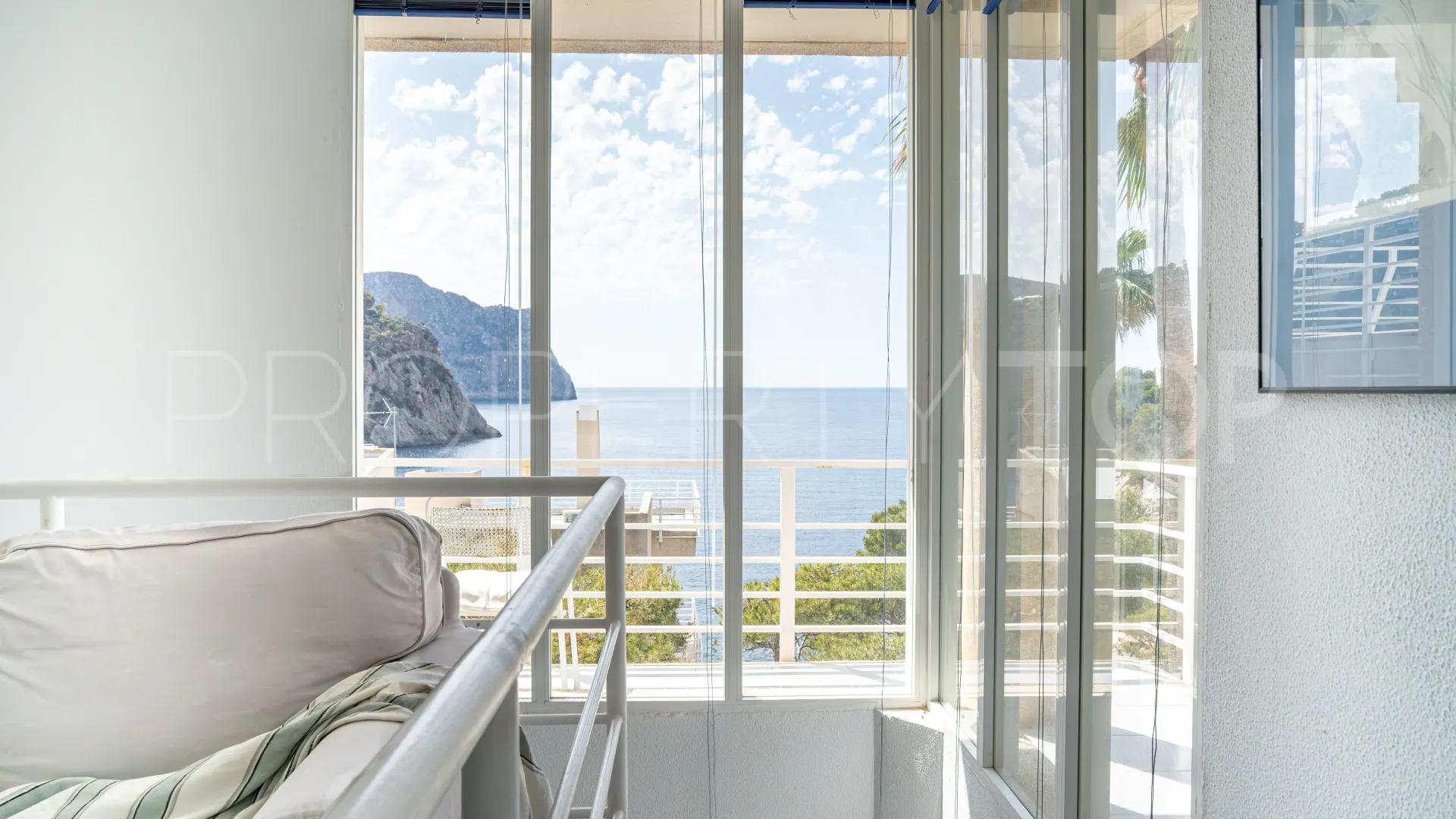4 bedrooms duplex penthouse for sale in Puerto Andratx