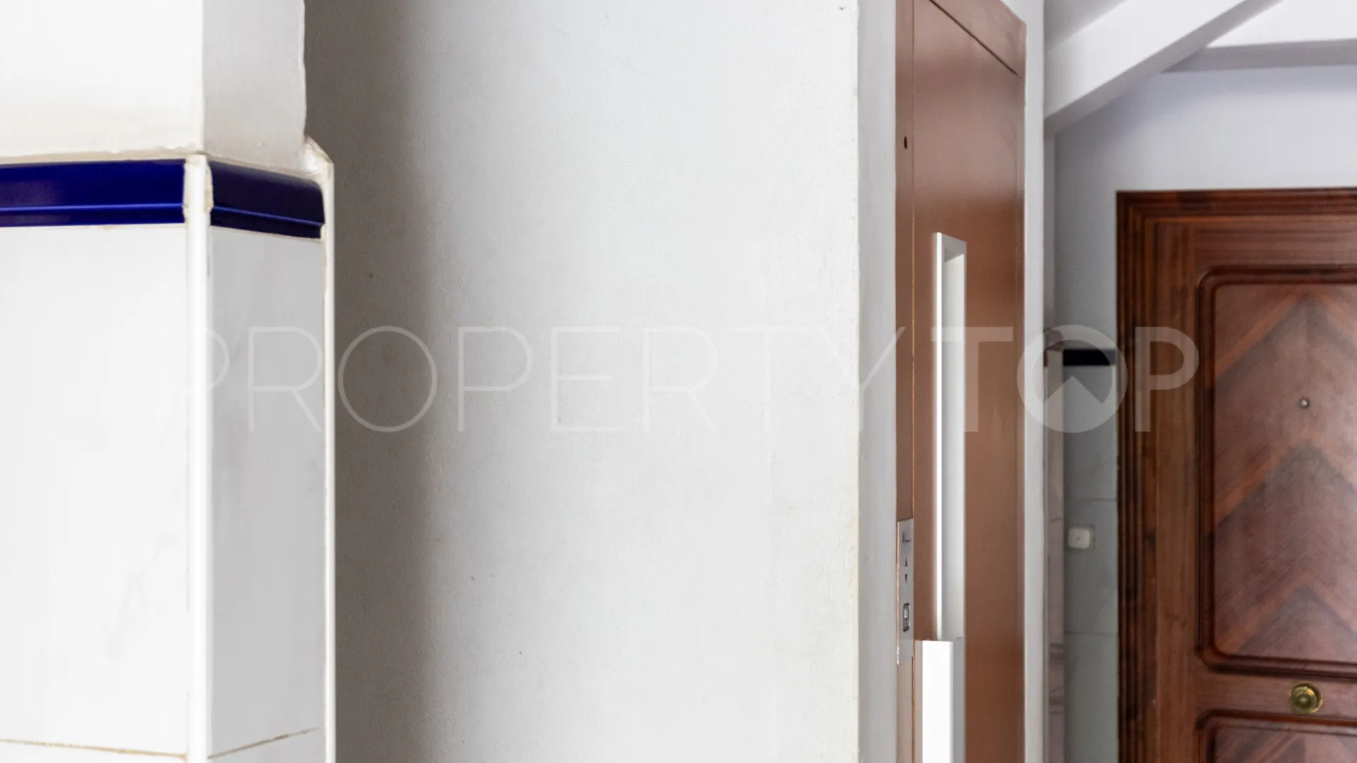 Apartamento en venta con 3 dormitorios en Marbella Centro