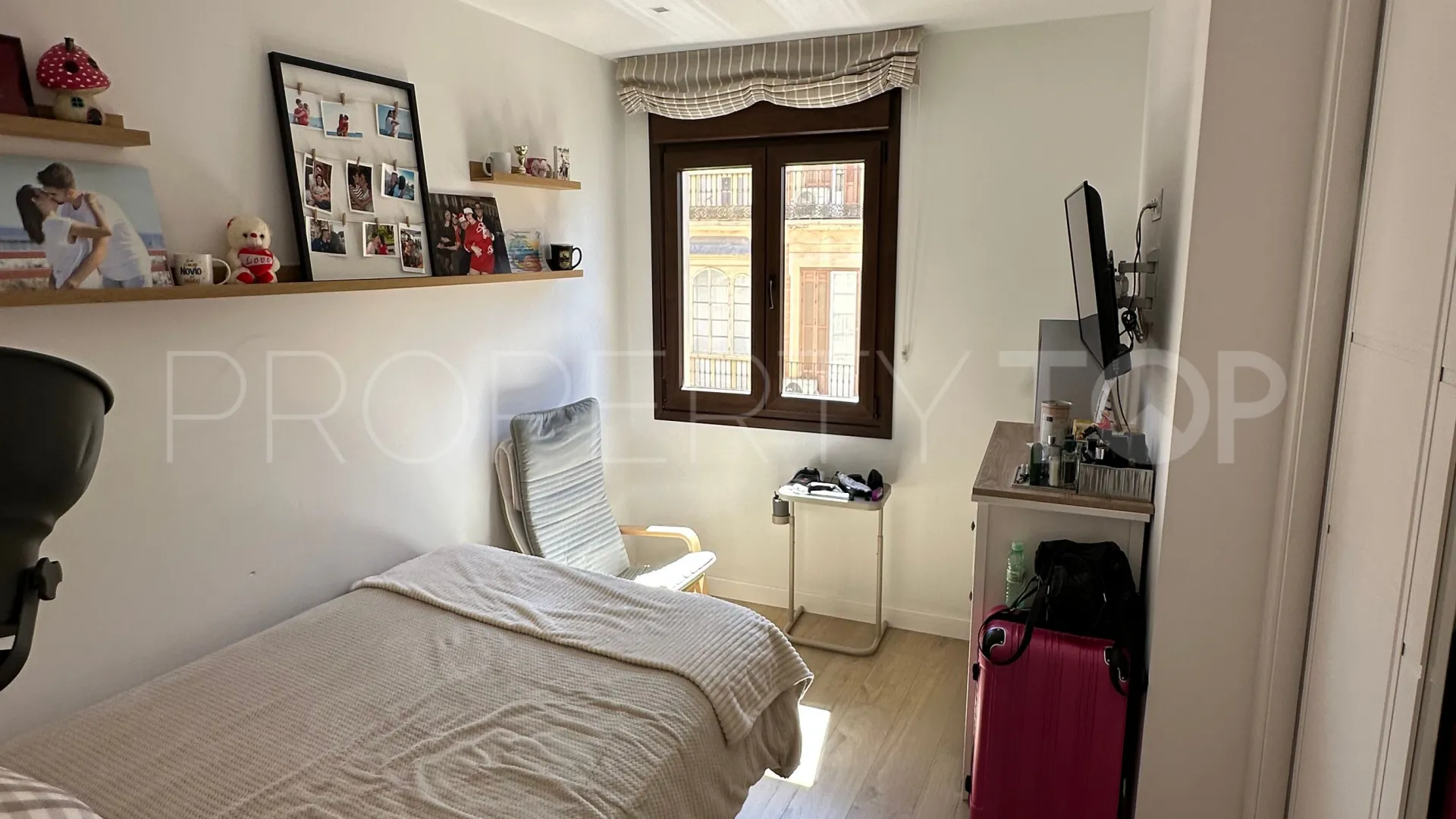 Buy apartment in Malaga