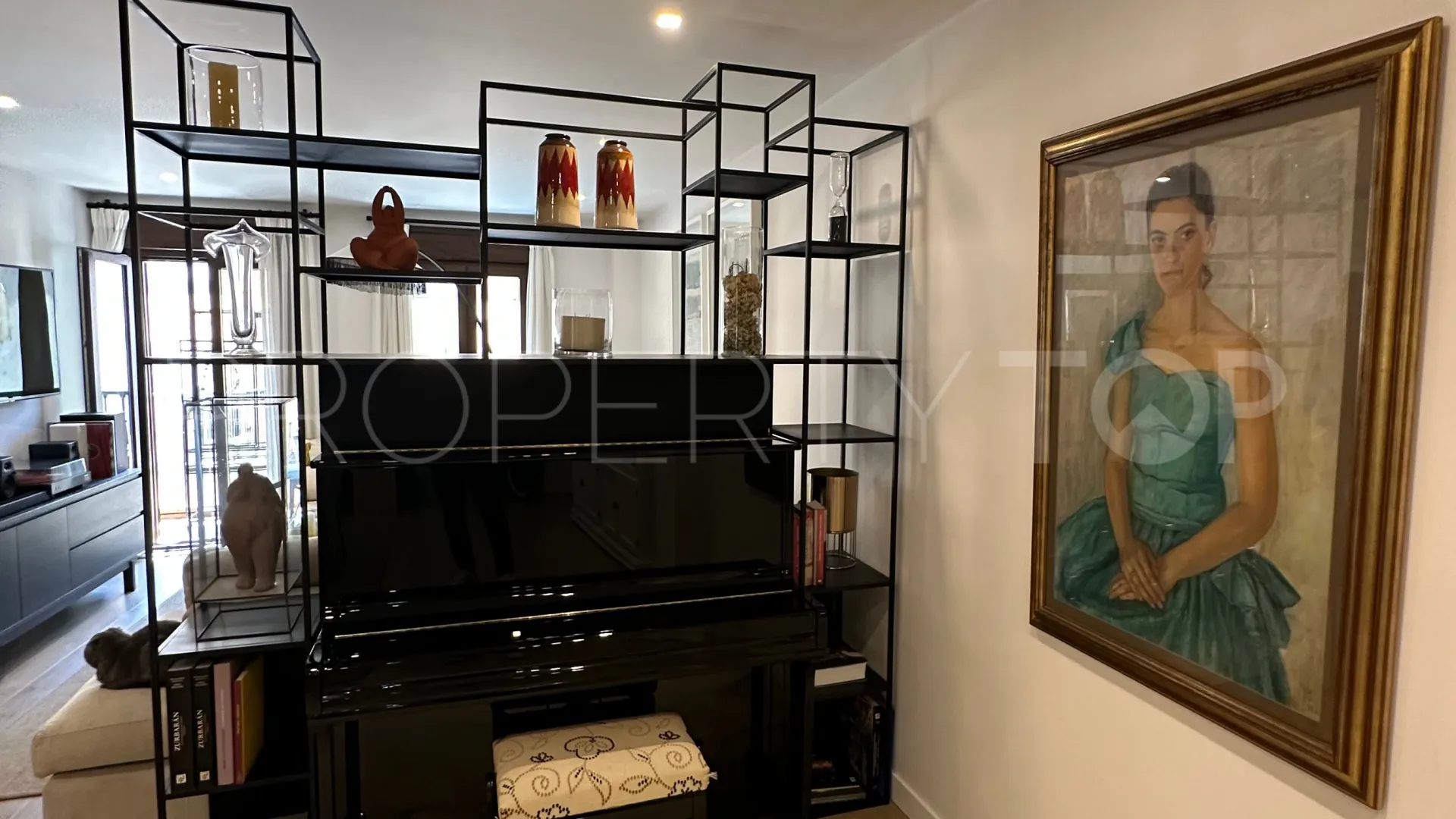 Buy apartment in Malaga