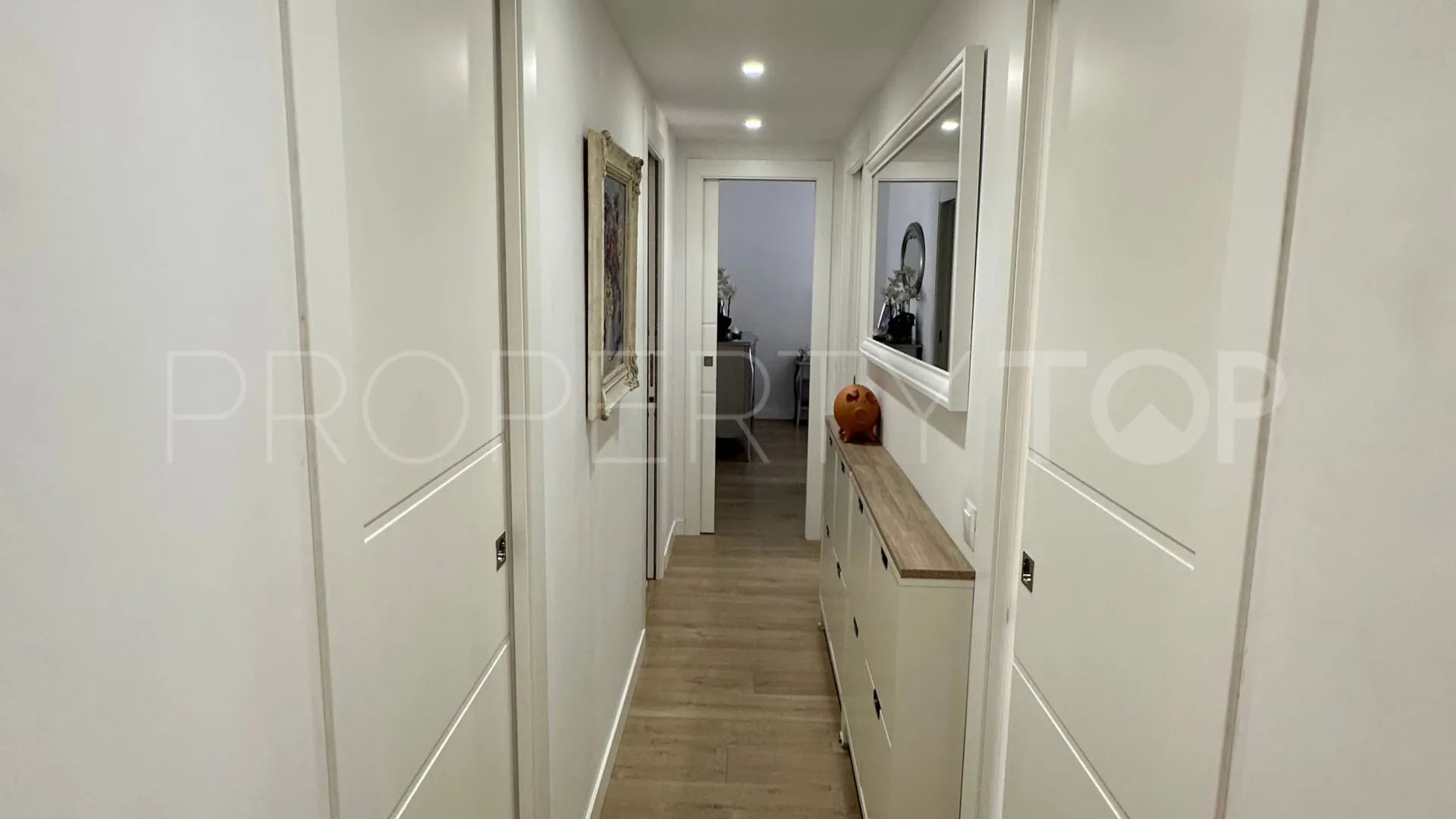 Buy apartment in Malaga