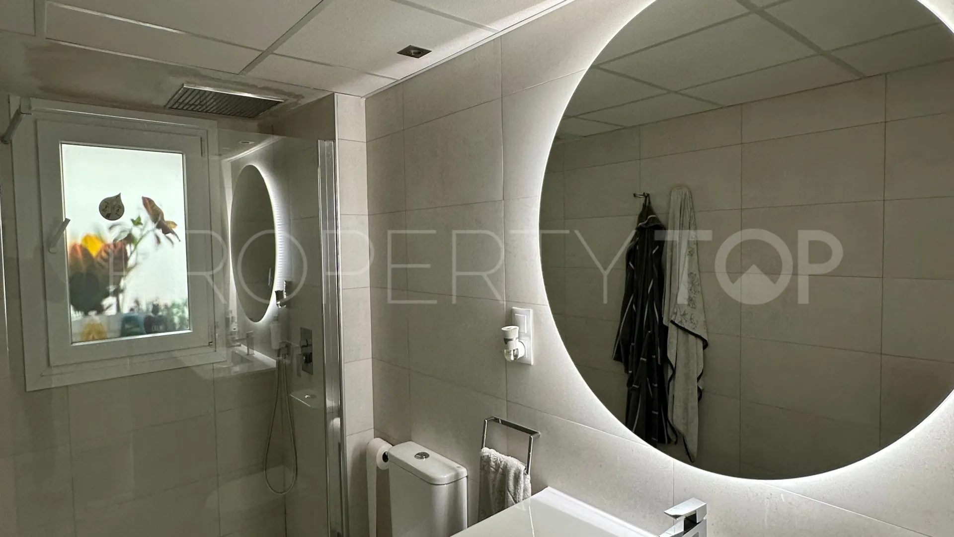 Buy apartment in Malaga
