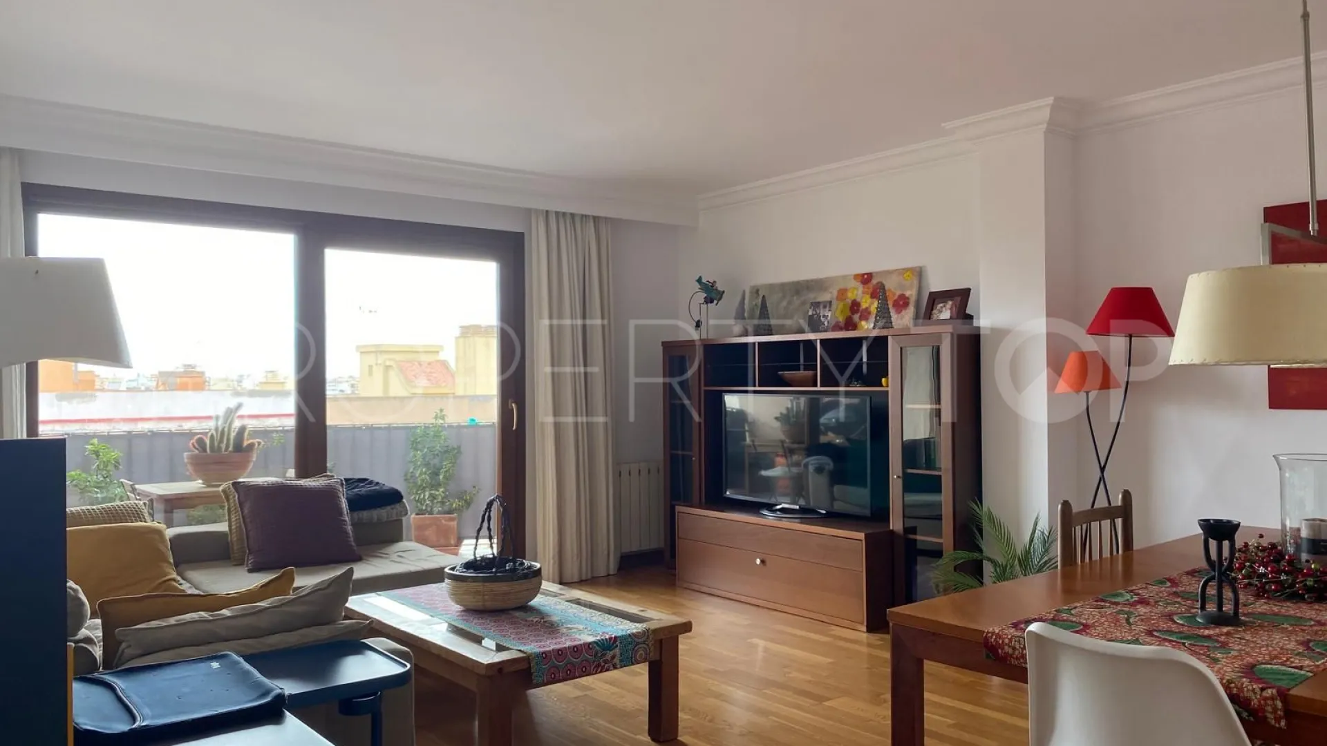 Apartamento en venta con 4 dormitorios en Palma de Mallorca