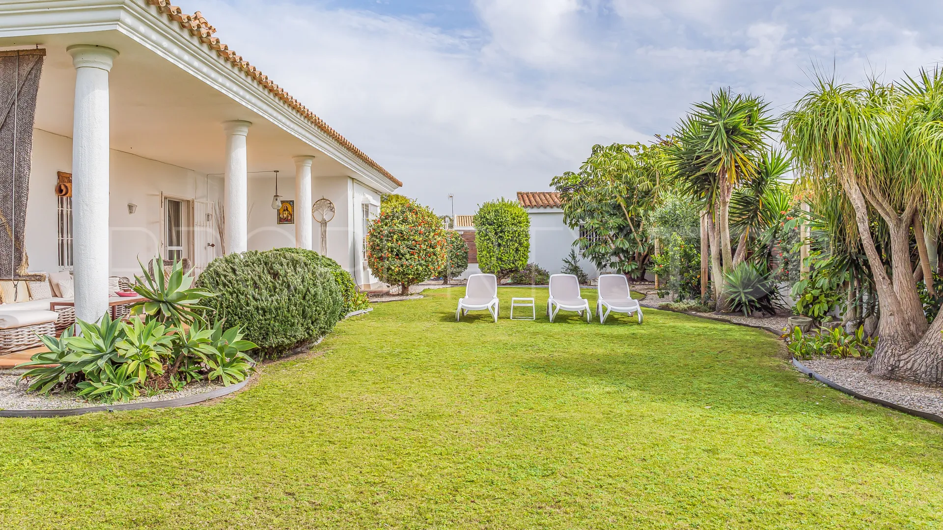 Los Caños de Meca, finca con 6 dormitorios en venta
