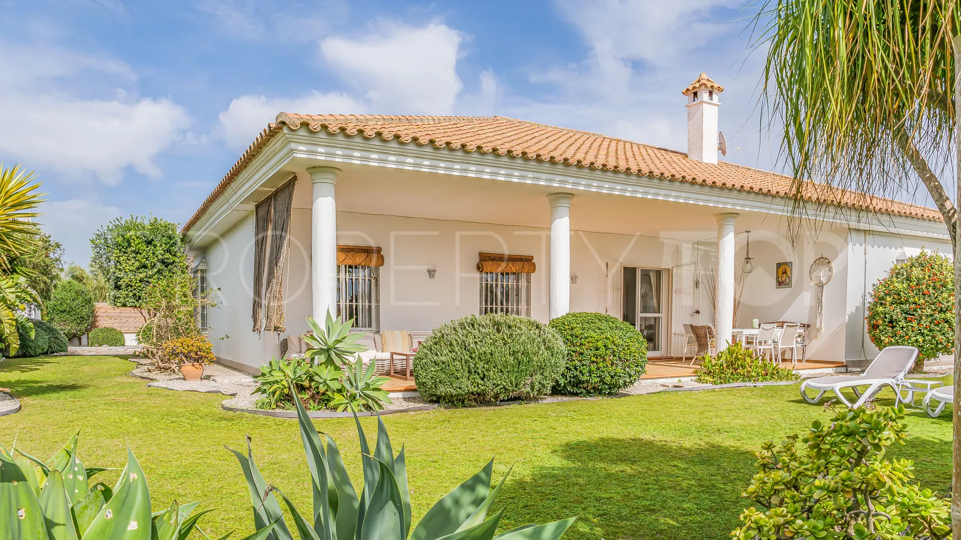 Los Caños de Meca, finca con 6 dormitorios en venta