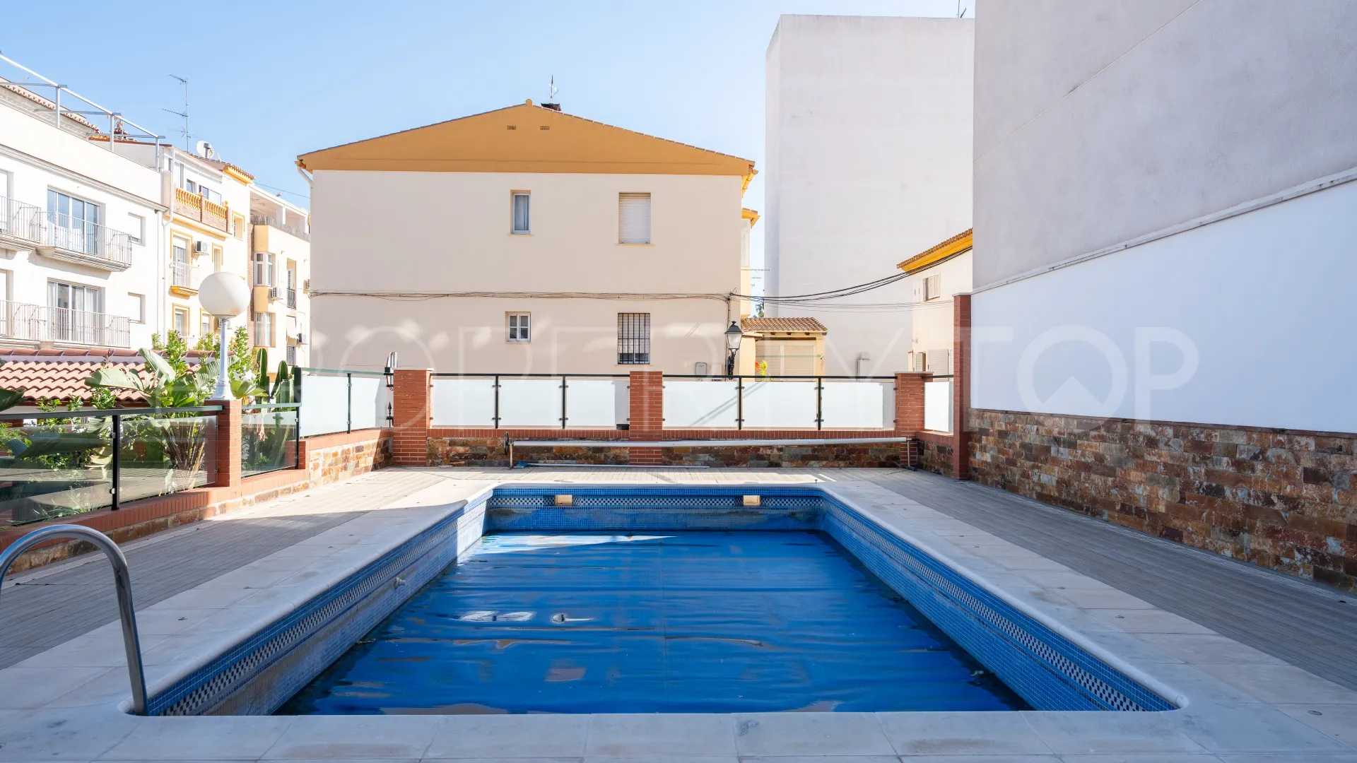 For sale house in Velez Malaga with 7 bedrooms