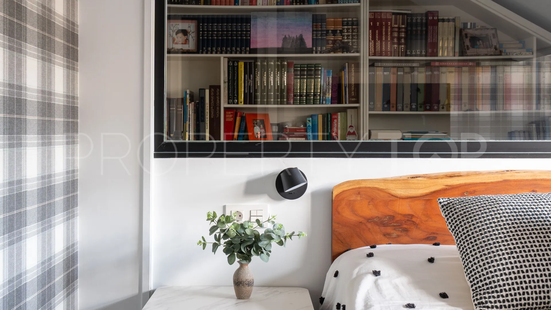 For sale house in Velez Malaga with 7 bedrooms