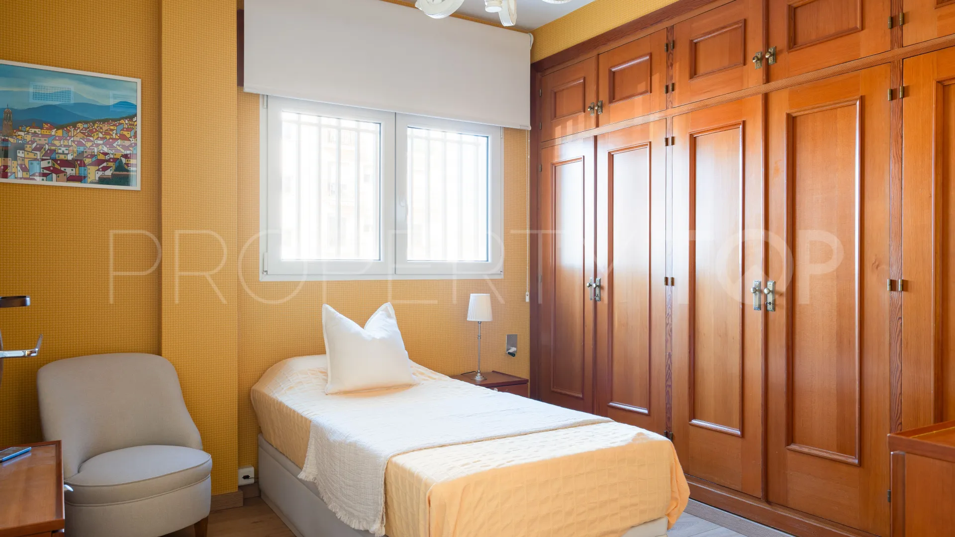 For sale house in Velez Malaga with 7 bedrooms