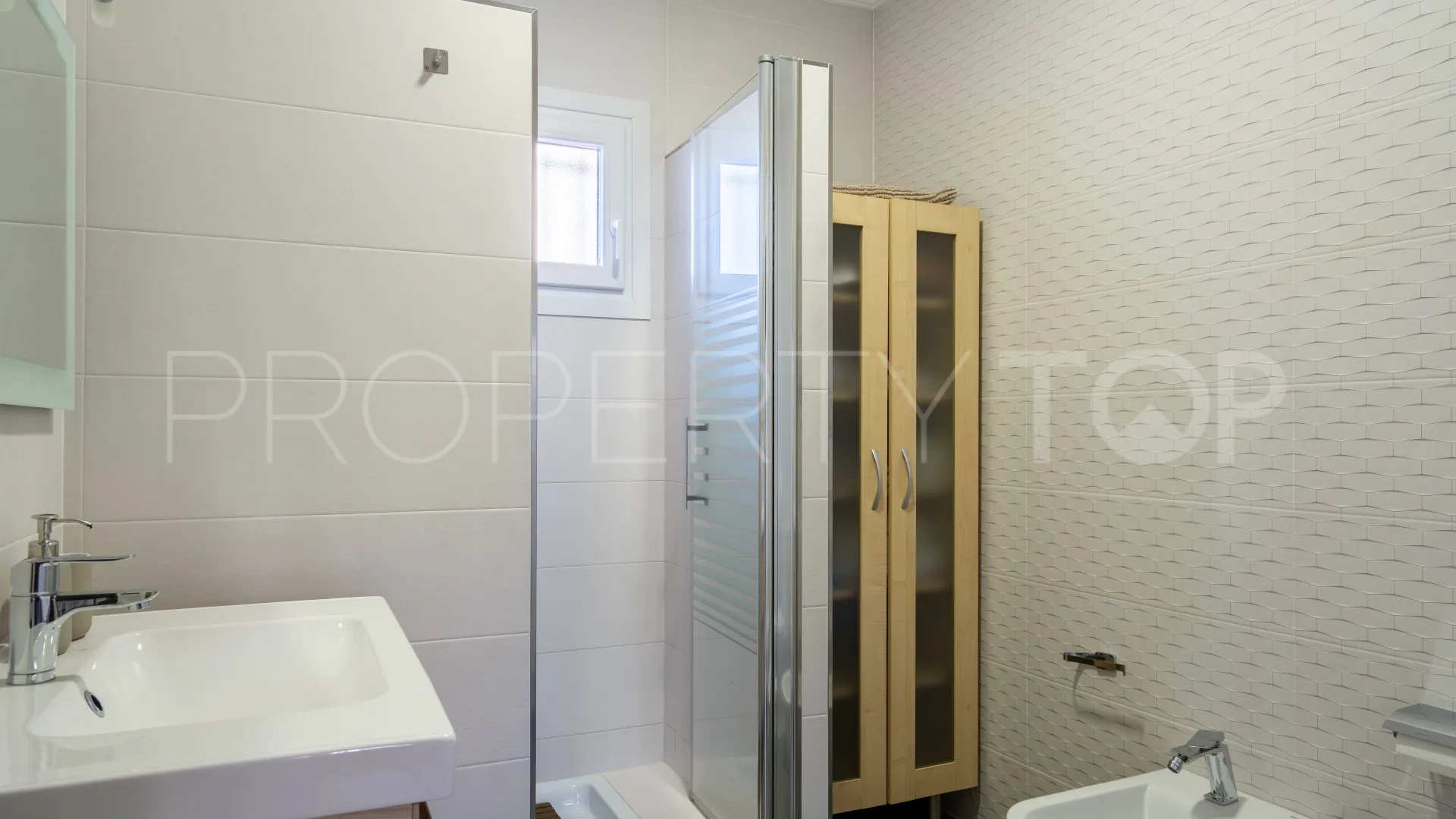 For sale house in Velez Malaga with 7 bedrooms