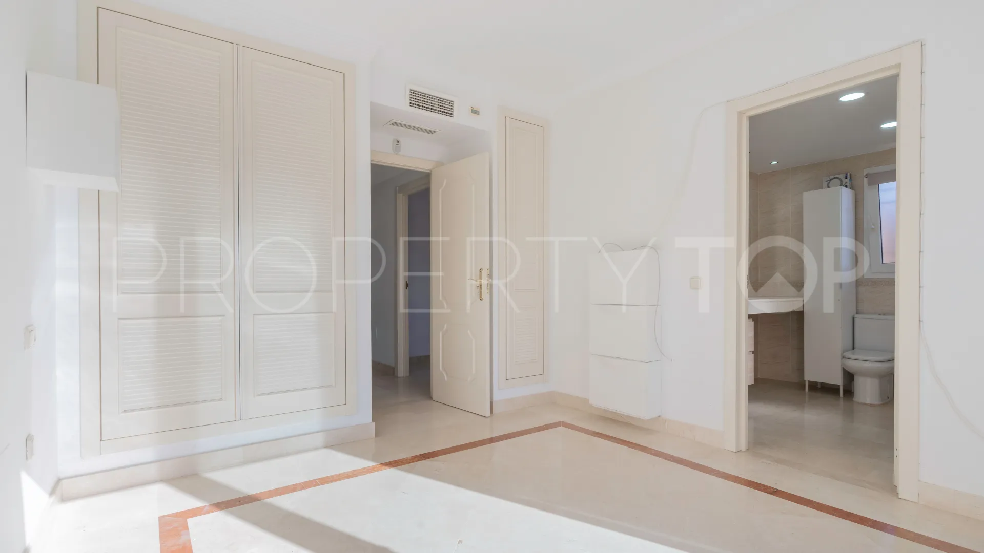 Semi detached house with 3 bedrooms for sale in Riviera del Sol