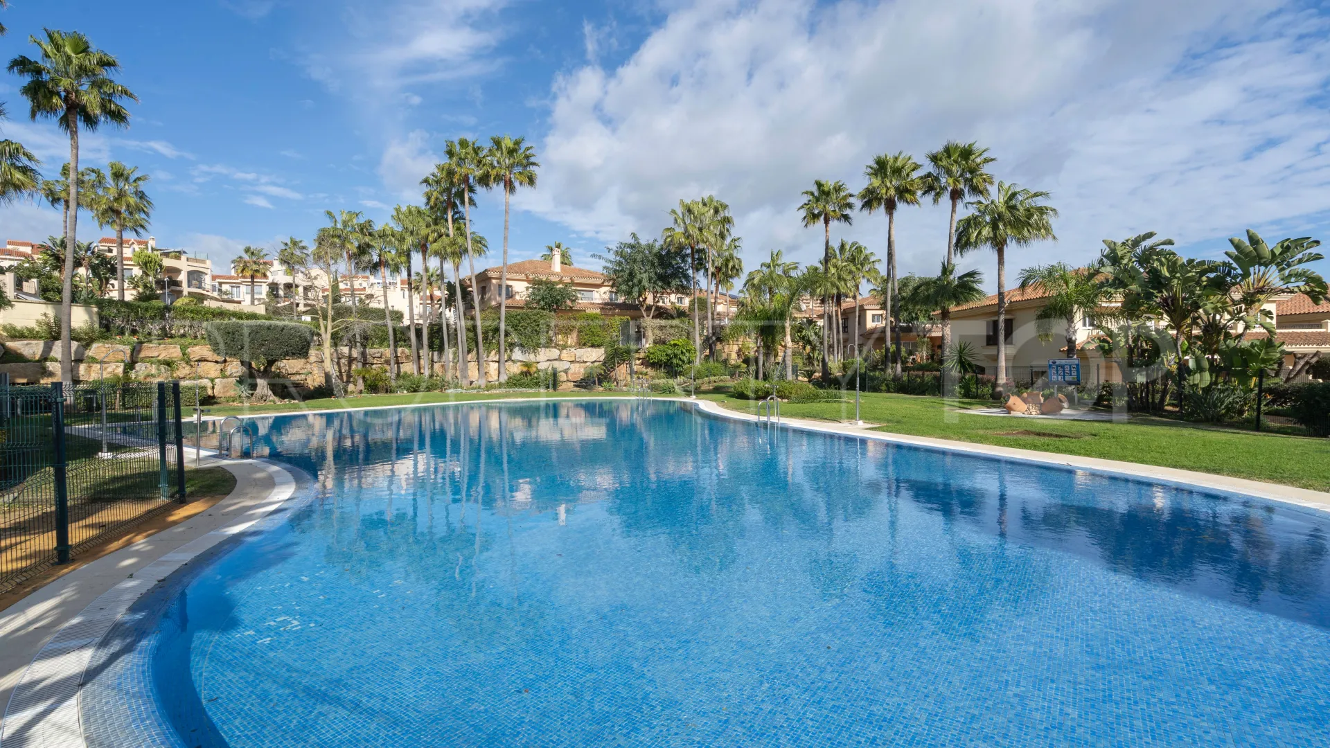 Semi detached house with 3 bedrooms for sale in Riviera del Sol