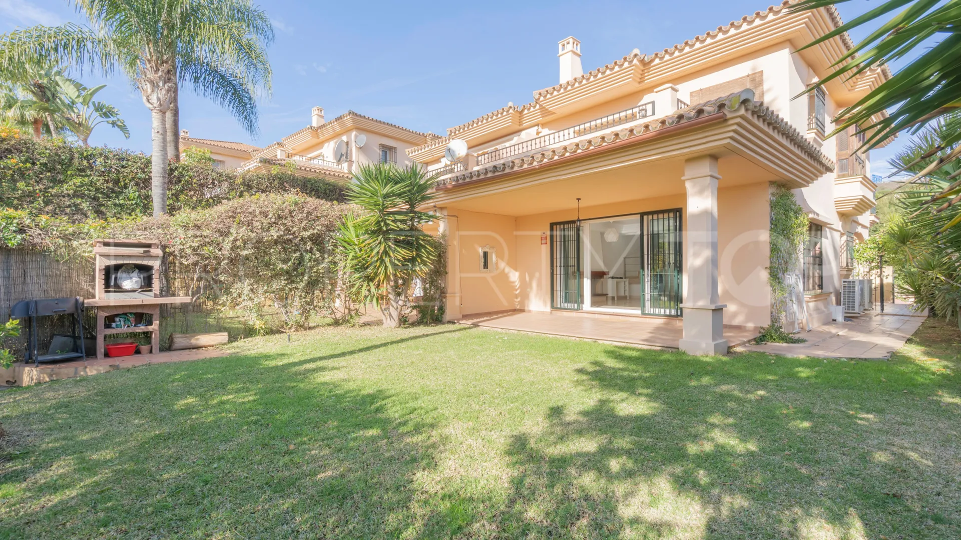 Semi detached house with 3 bedrooms for sale in Riviera del Sol
