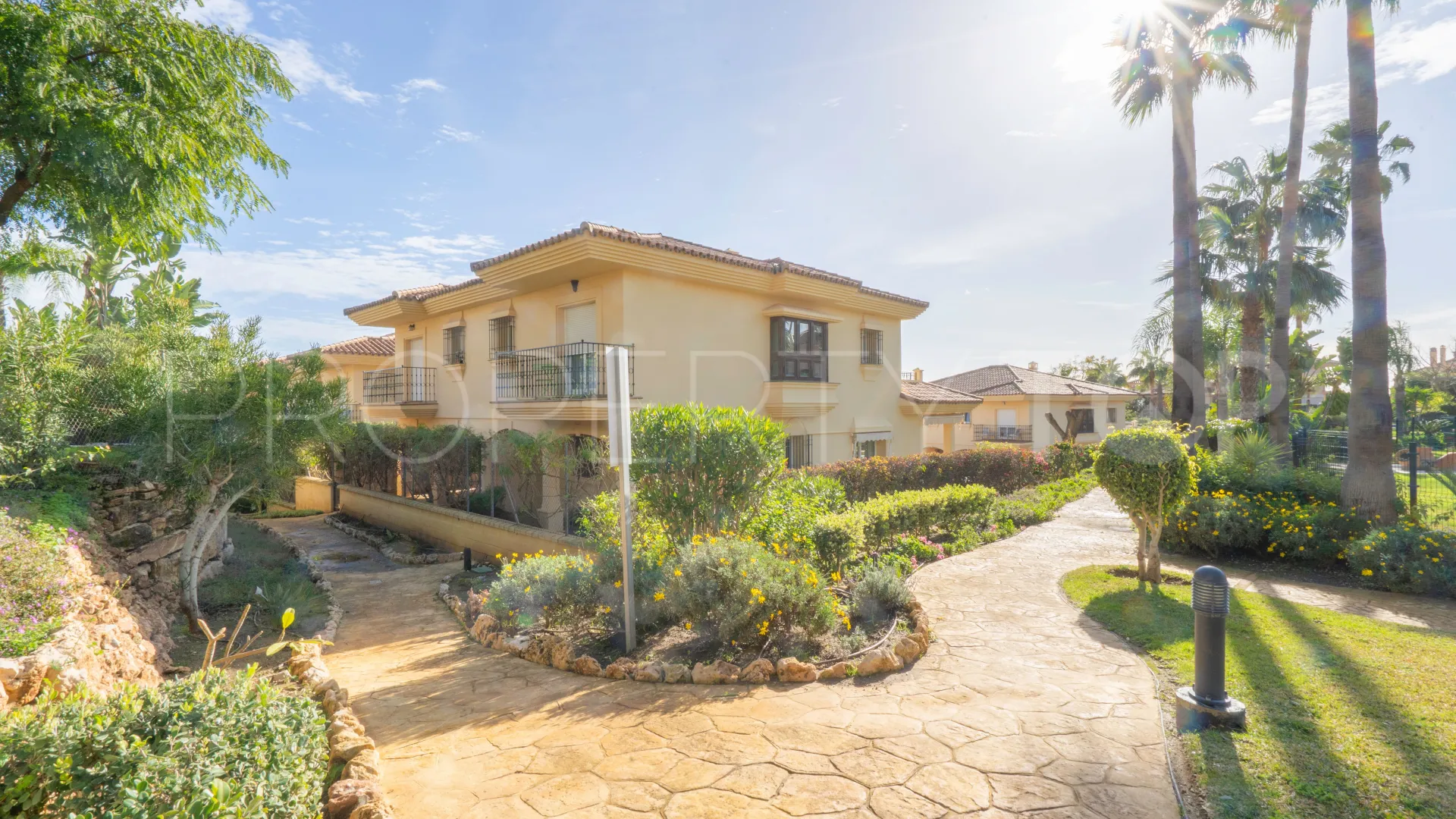 Semi detached house with 3 bedrooms for sale in Riviera del Sol