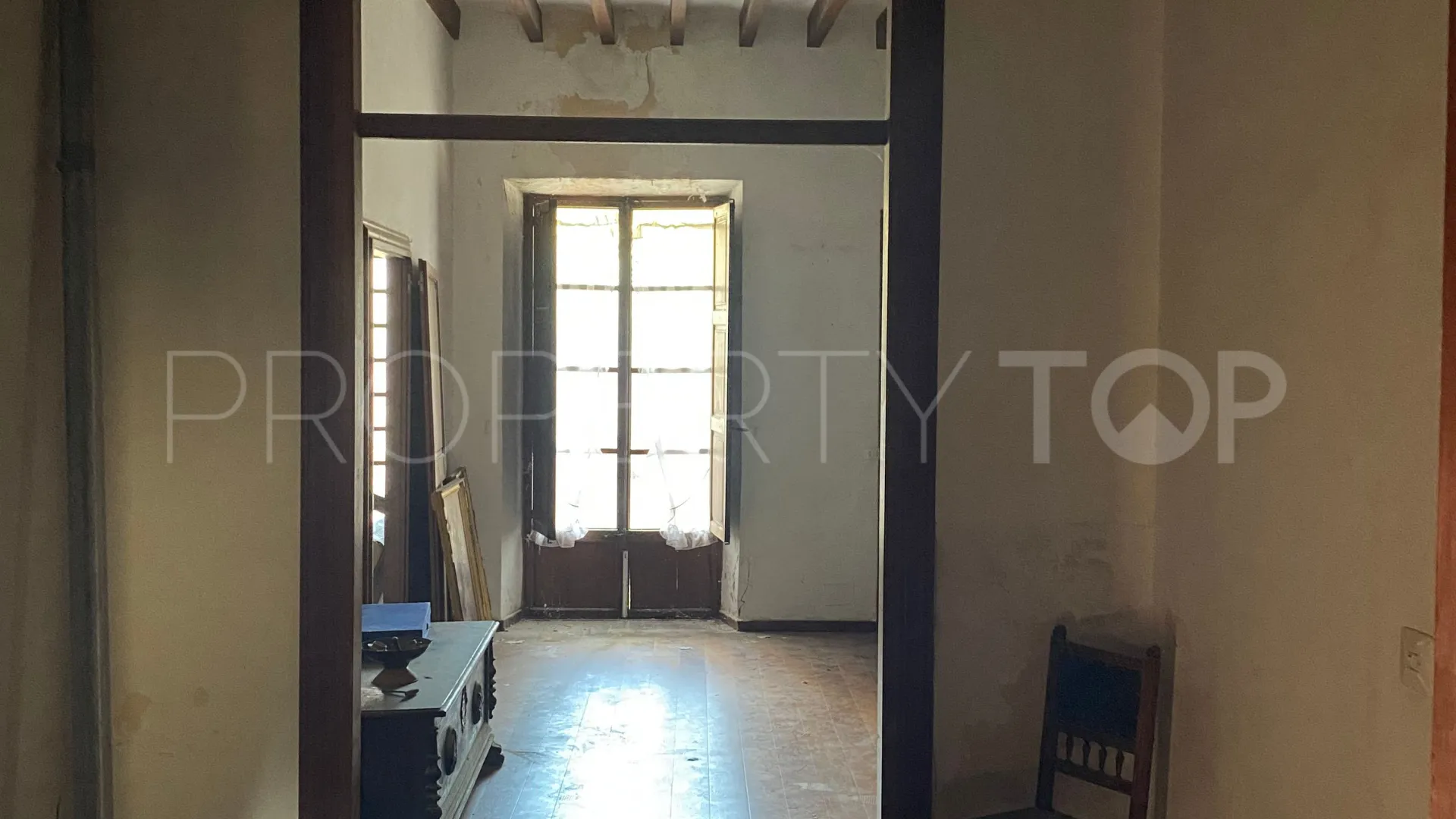 Buy town house in Alaro