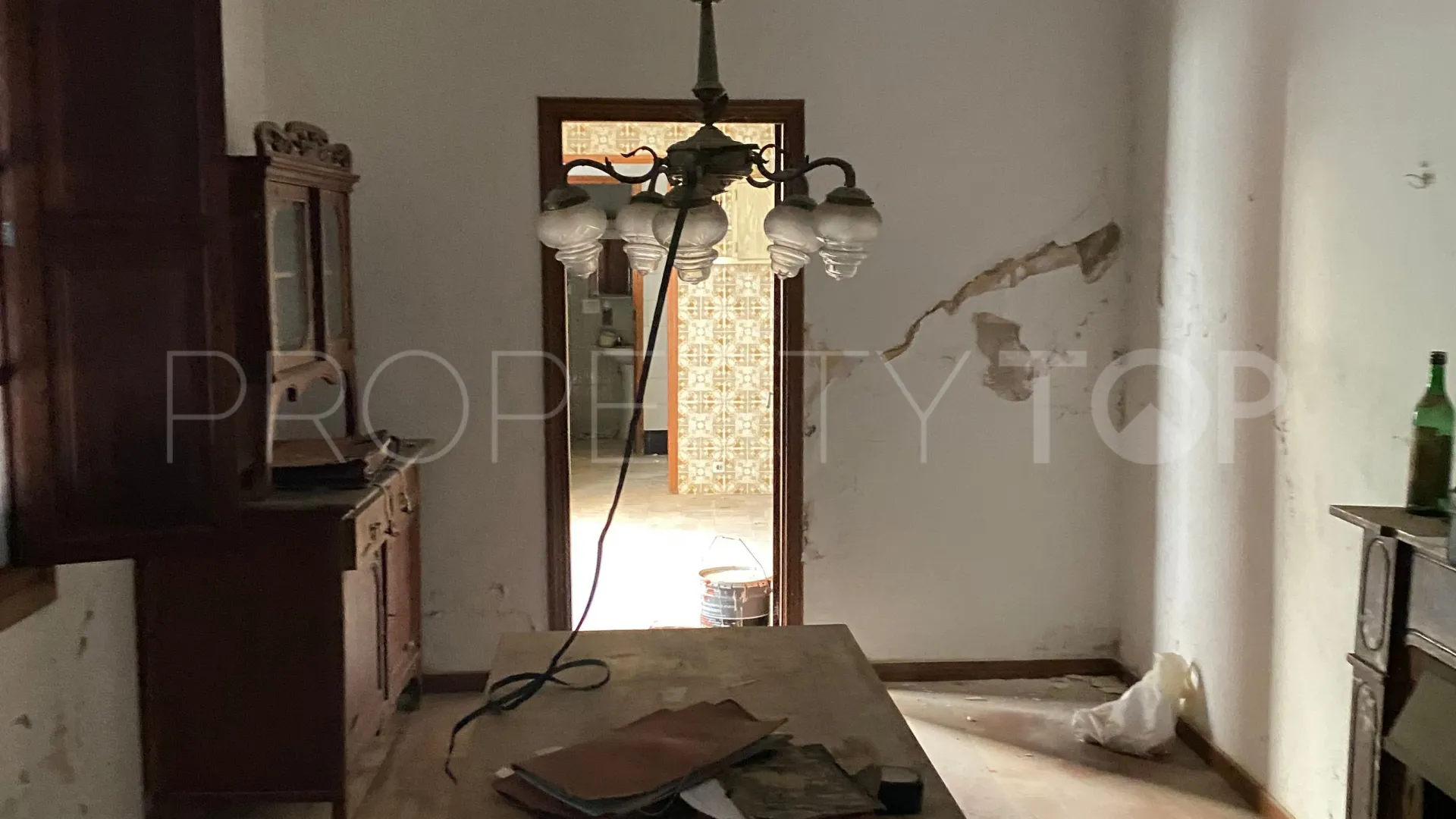 Buy town house in Alaro