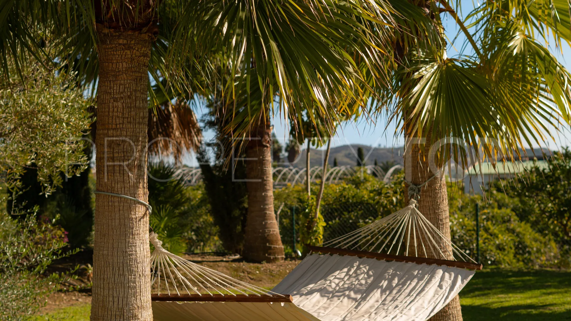 Buy Cala de Mijas villa