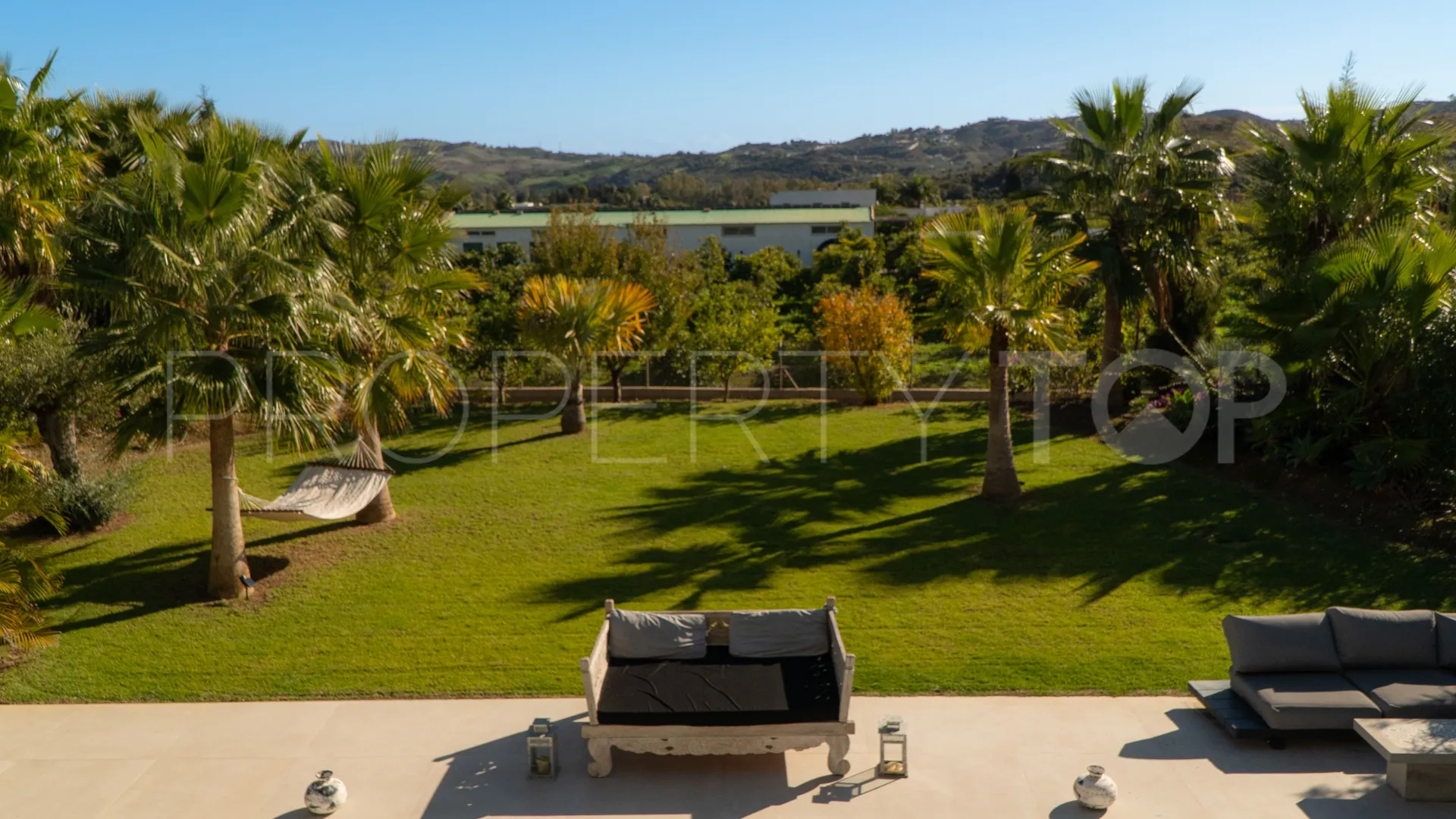 Buy Cala de Mijas villa