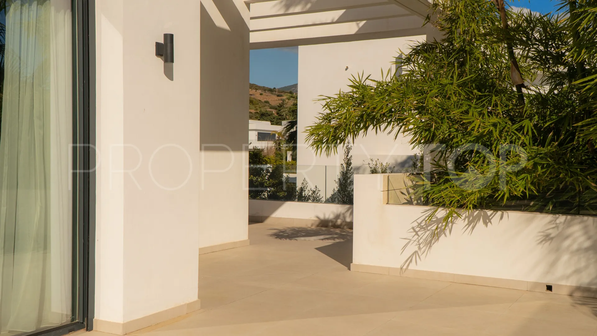 Buy Cala de Mijas villa