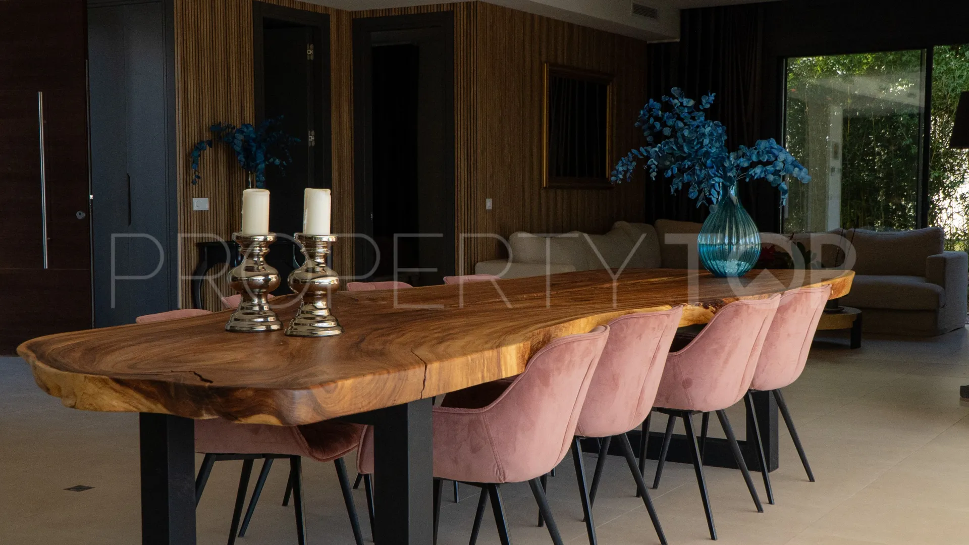 Buy Cala de Mijas villa