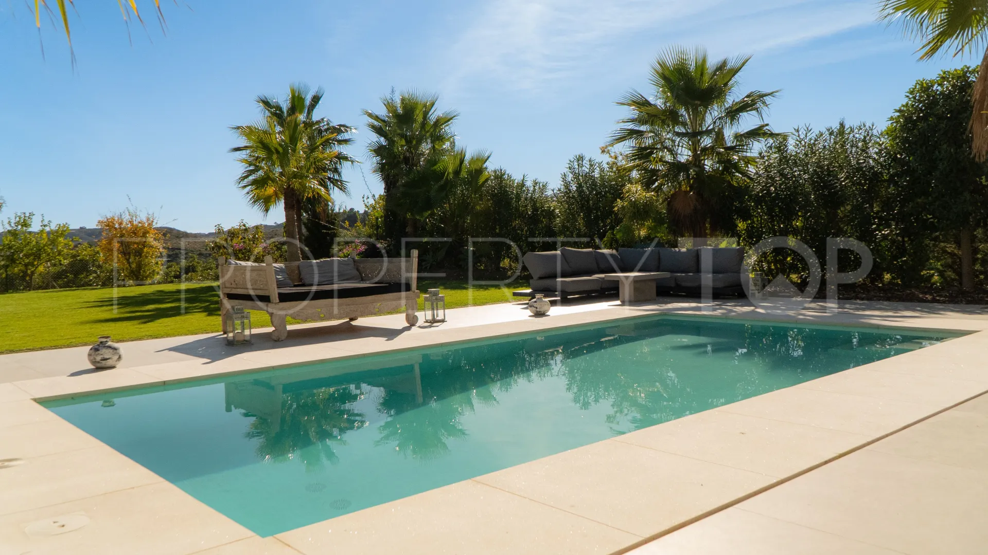 Buy Cala de Mijas villa