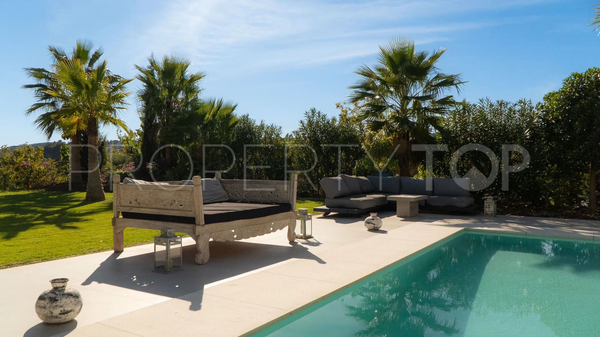 Buy Cala de Mijas villa