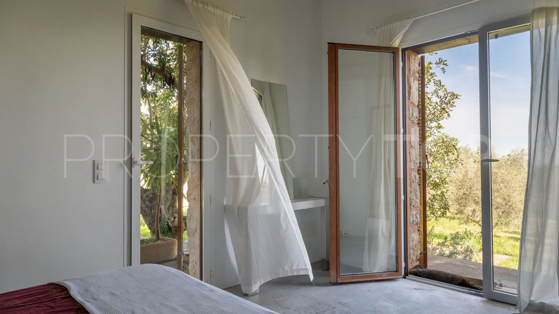 For sale villa in Petra with 7 bedrooms