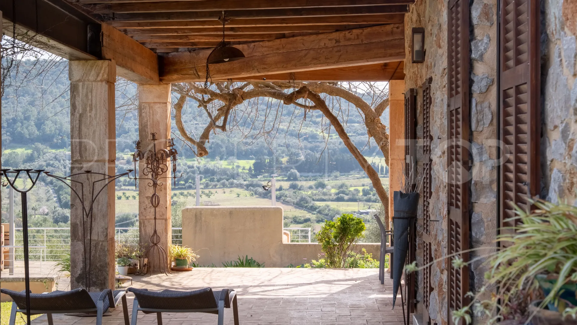 For sale villa in Petra with 7 bedrooms