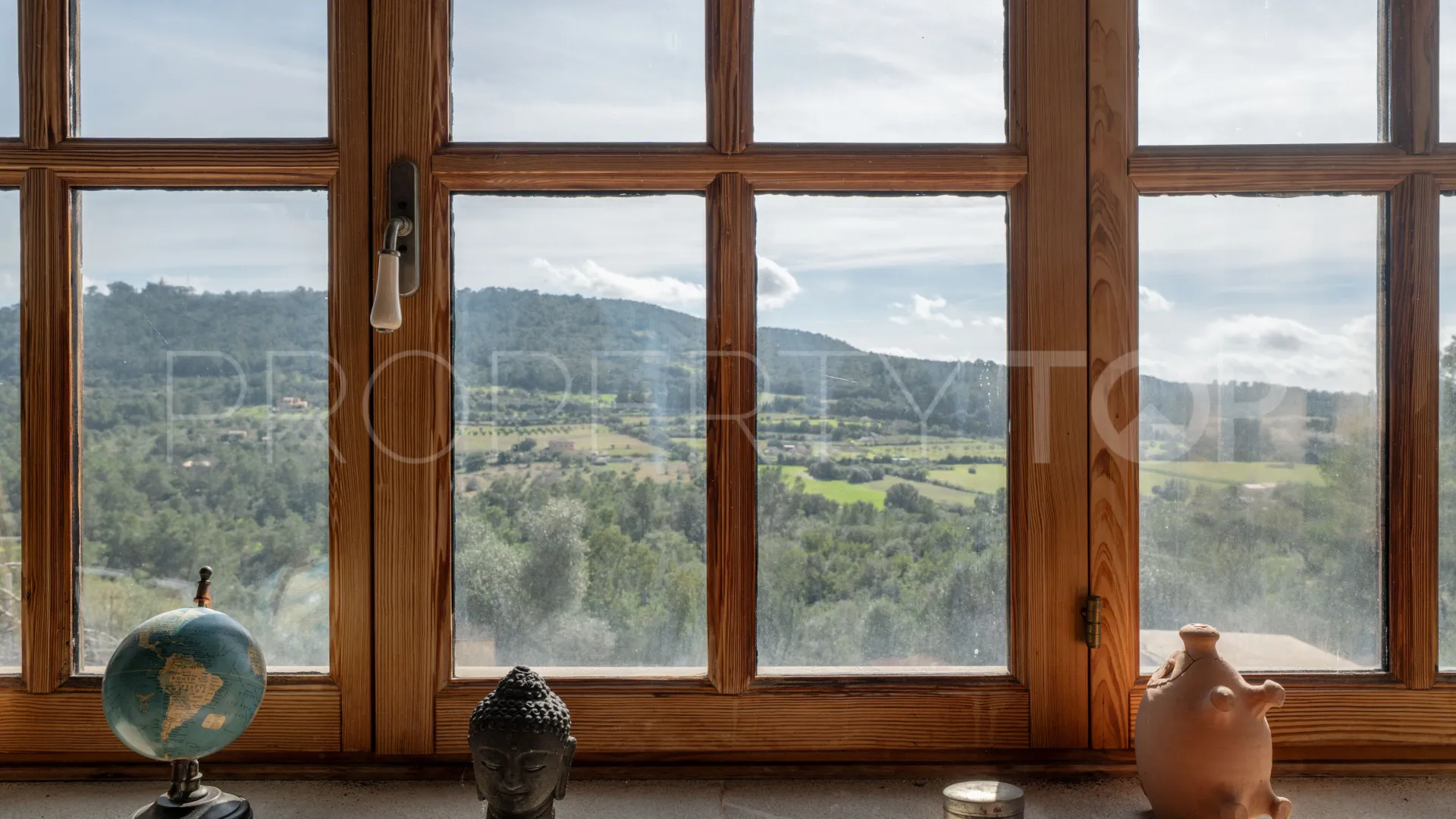 For sale villa in Petra with 7 bedrooms