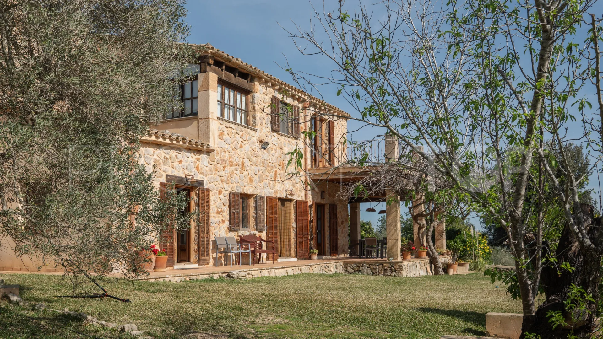For sale villa in Petra with 7 bedrooms