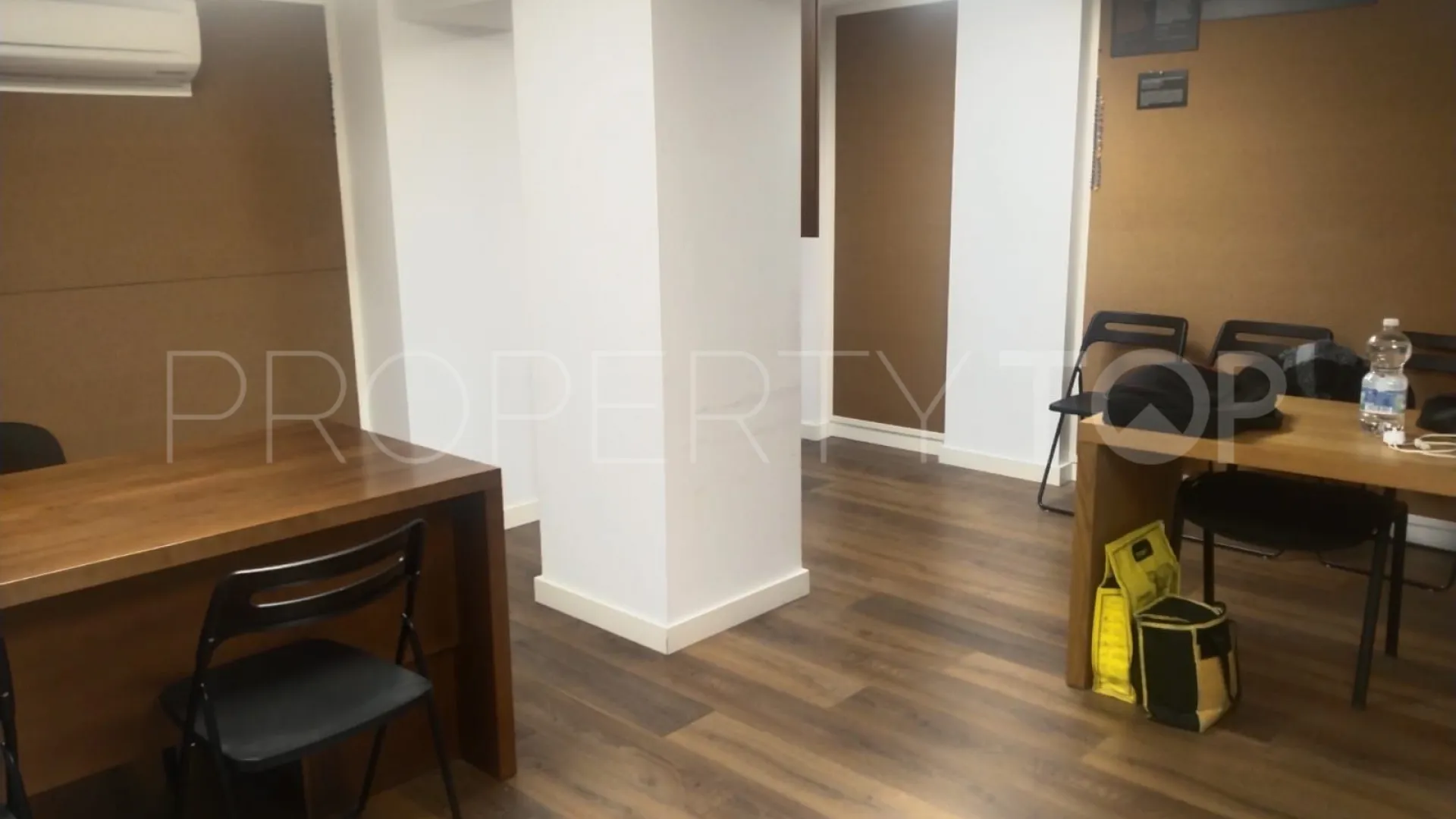 Commercial premises in Malaga for sale