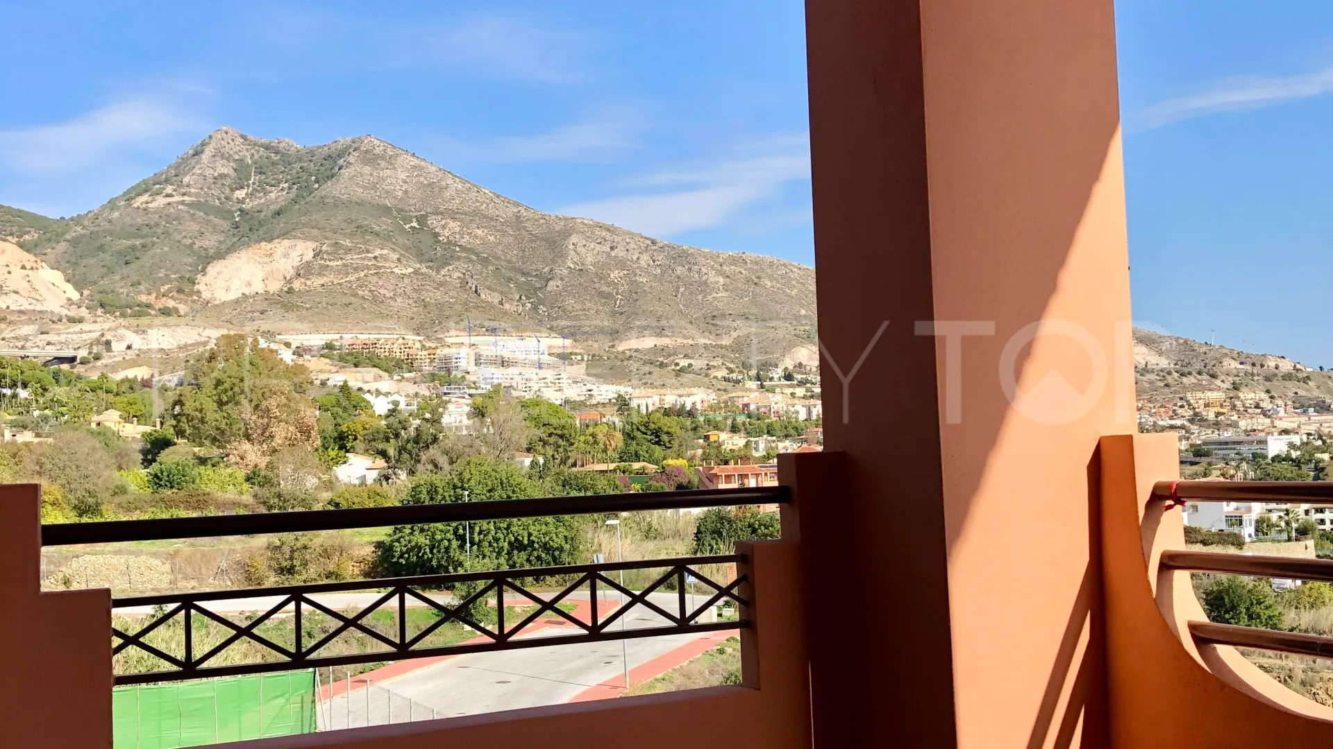 For sale chalet in Benalmadena Pueblo with 3 bedrooms
