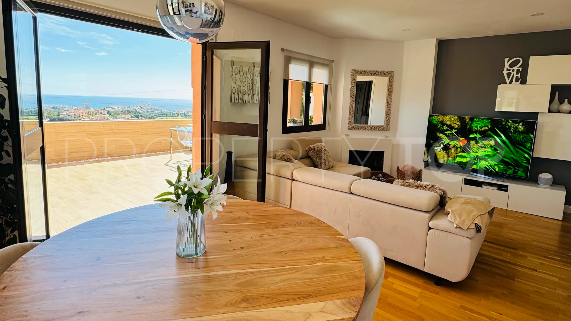 For sale chalet in Benalmadena Pueblo with 3 bedrooms