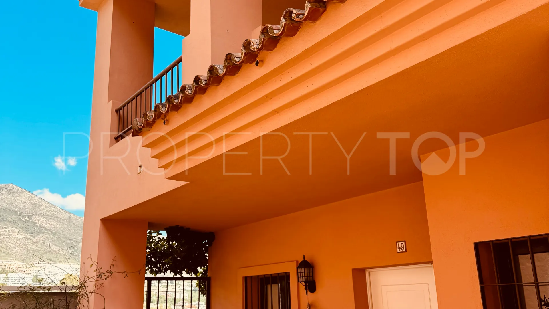 For sale chalet in Benalmadena Pueblo with 3 bedrooms