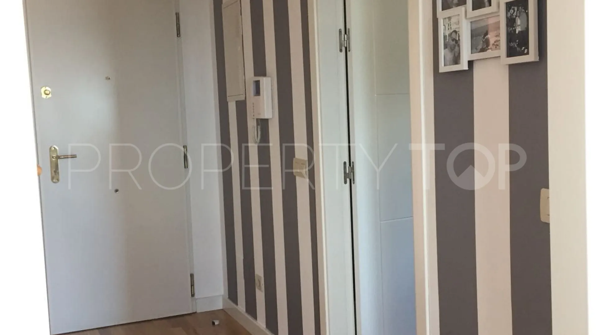 For sale chalet in Benalmadena Pueblo with 3 bedrooms