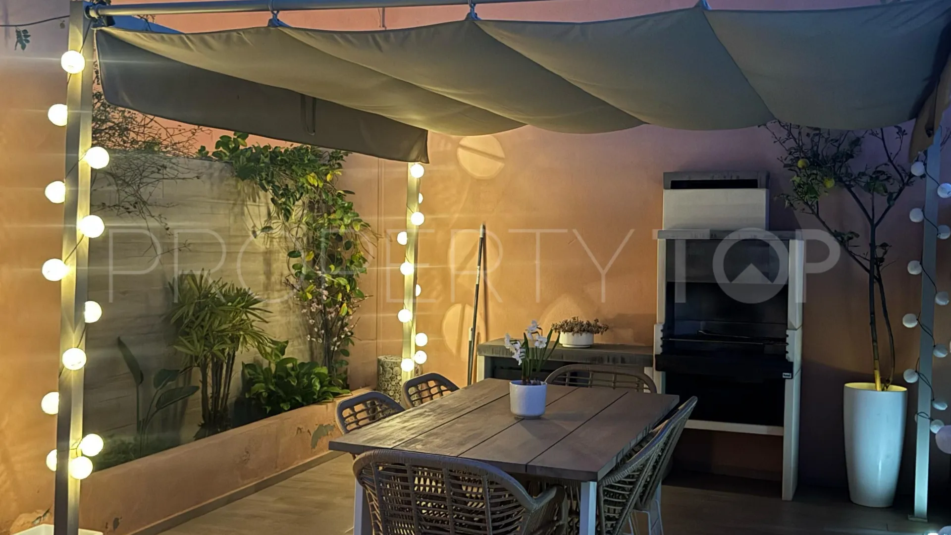 For sale chalet in Benalmadena Pueblo with 3 bedrooms