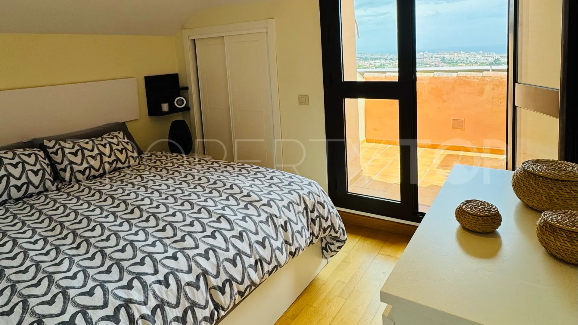 For sale chalet in Benalmadena Pueblo with 3 bedrooms