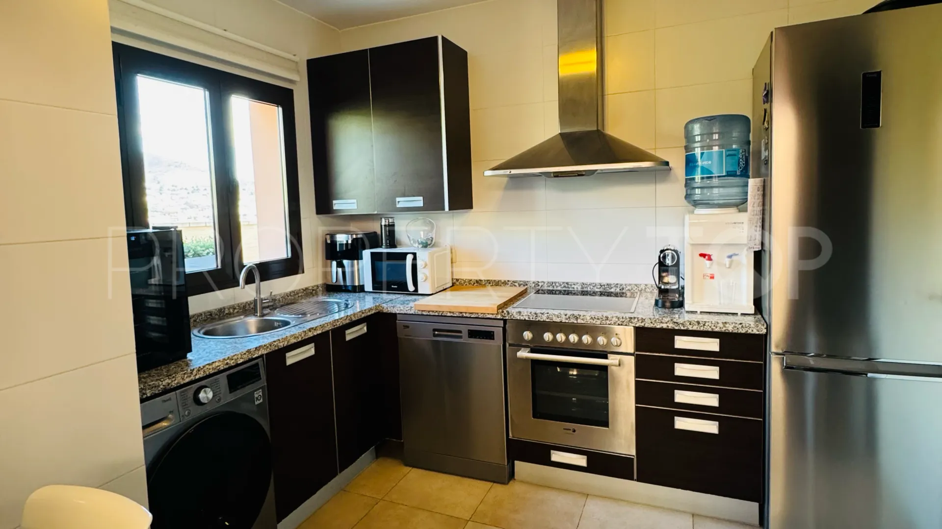 For sale chalet in Benalmadena Pueblo with 3 bedrooms