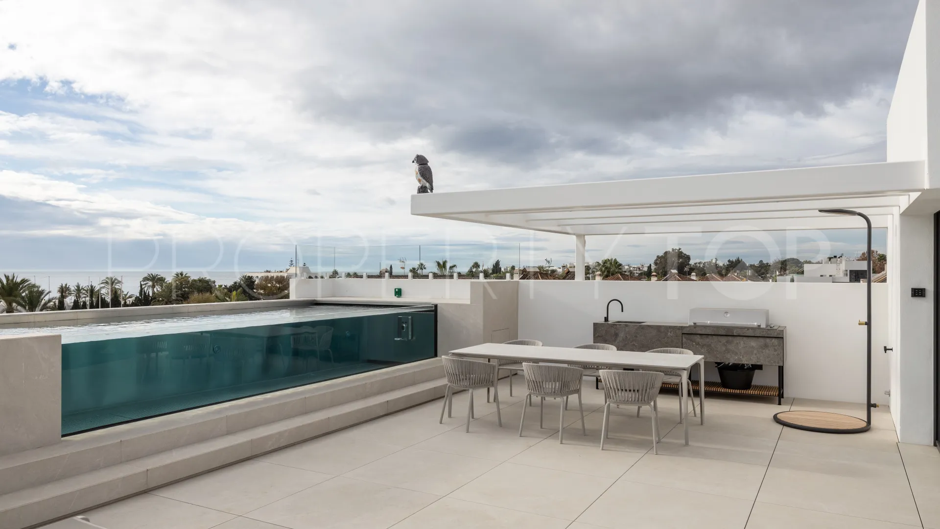 Villa en venta con 5 dormitorios en Marbella Golden Mile
