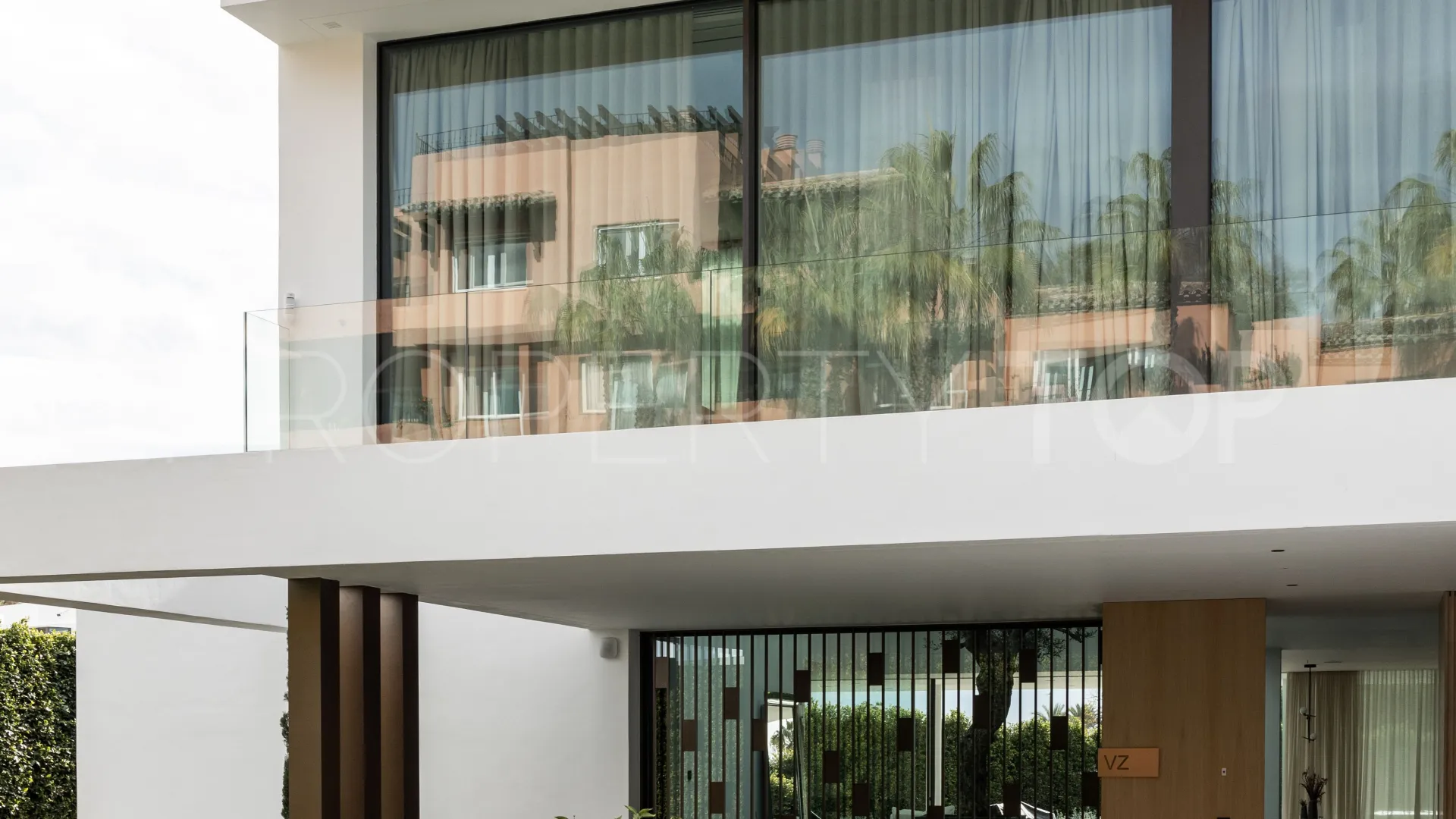 Villa en venta con 5 dormitorios en Marbella Golden Mile