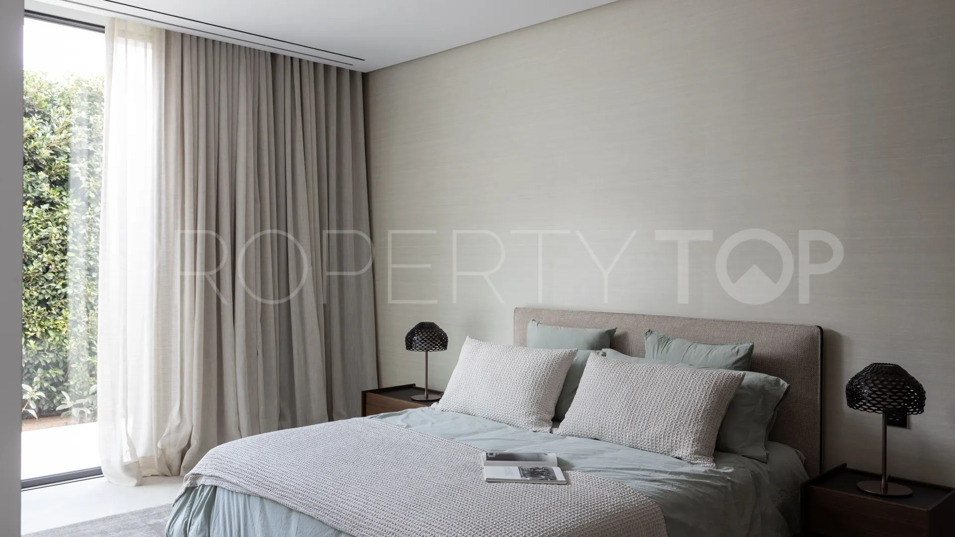 Villa en venta con 5 dormitorios en Marbella Golden Mile
