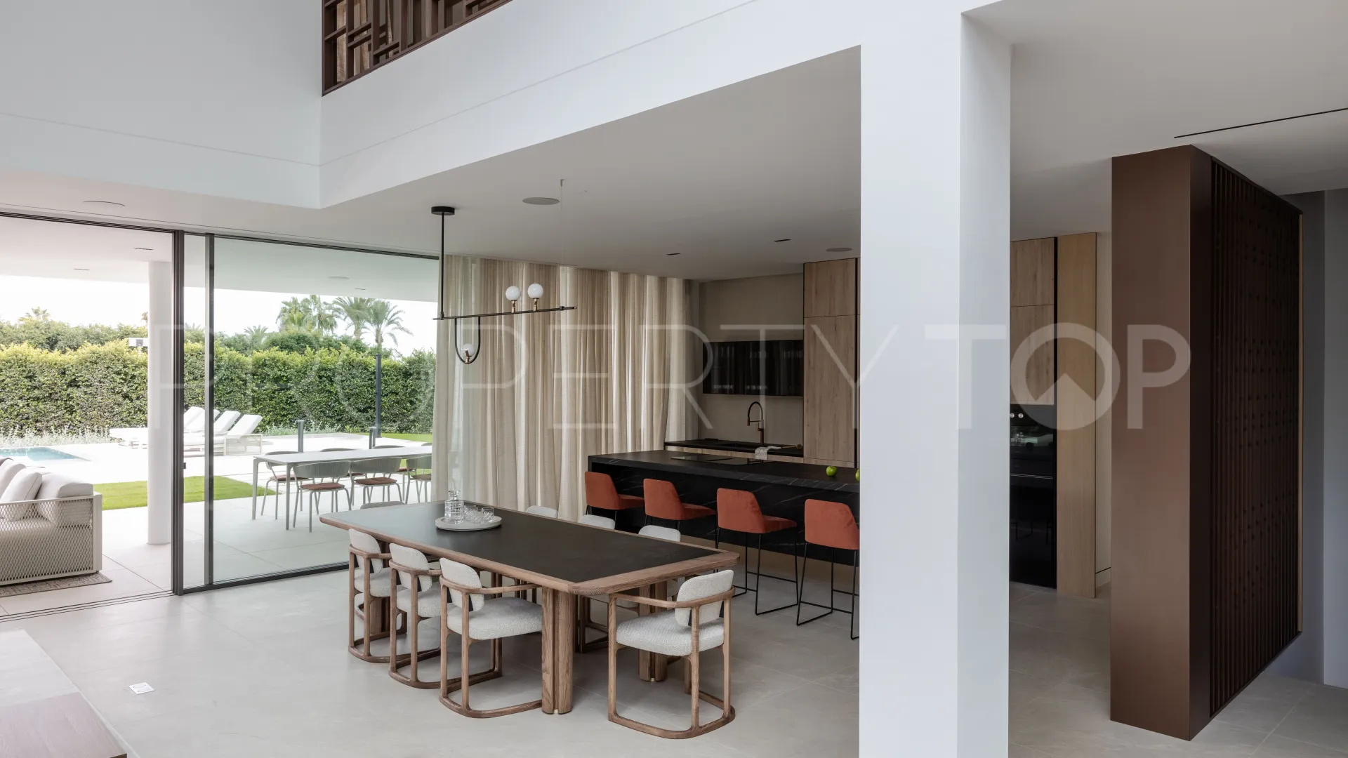 Villa en venta con 5 dormitorios en Marbella Golden Mile