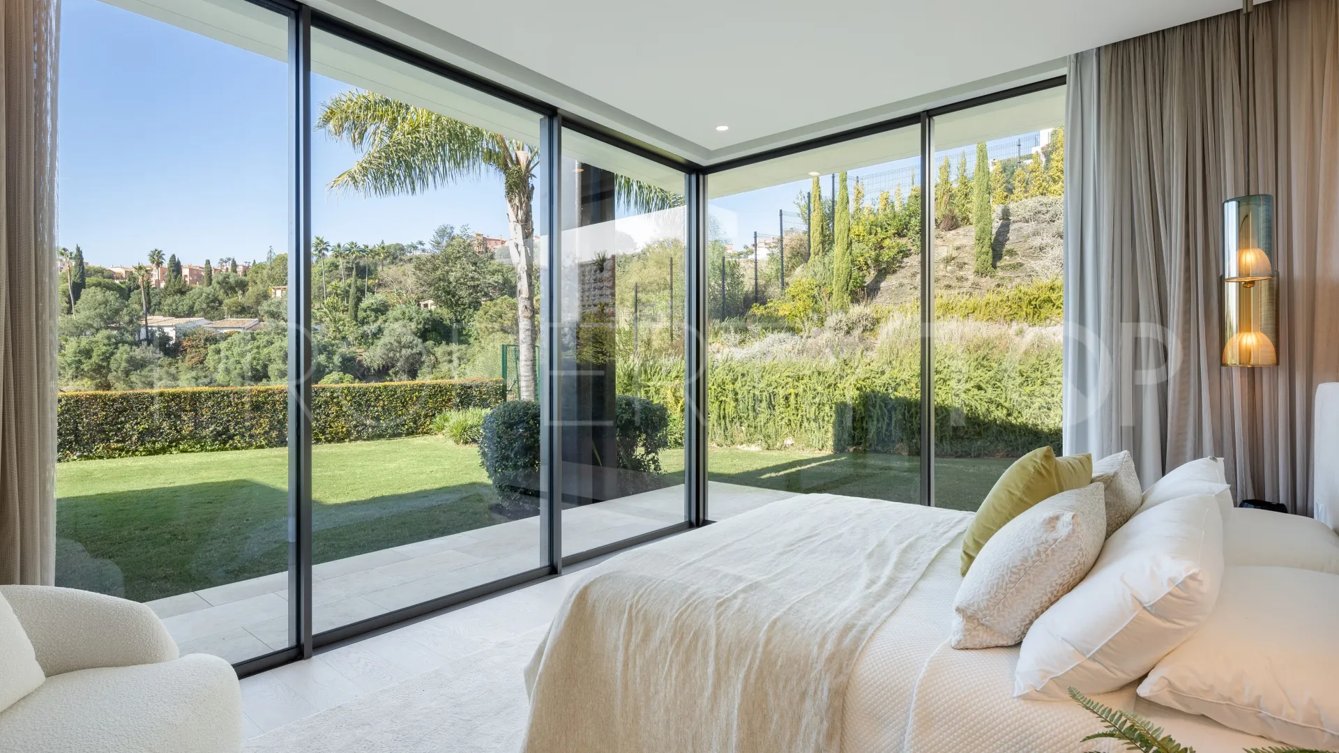 For sale house in El Herrojo