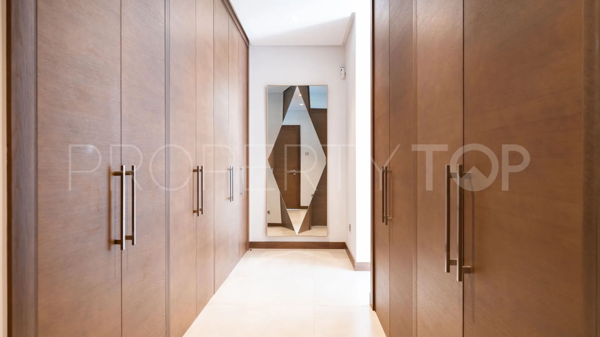 Los Arqueros, villa de 6 dormitorios en venta