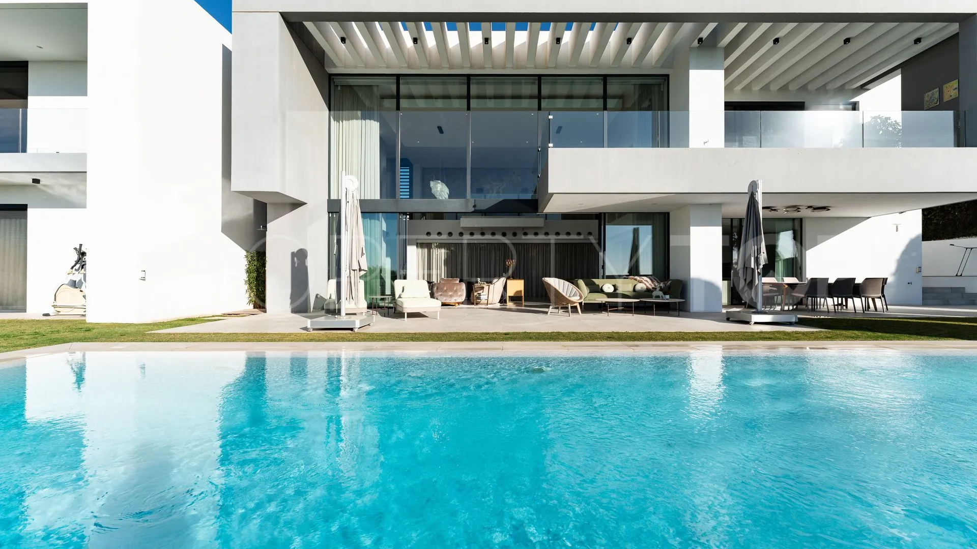 Los Arqueros, villa de 6 dormitorios en venta