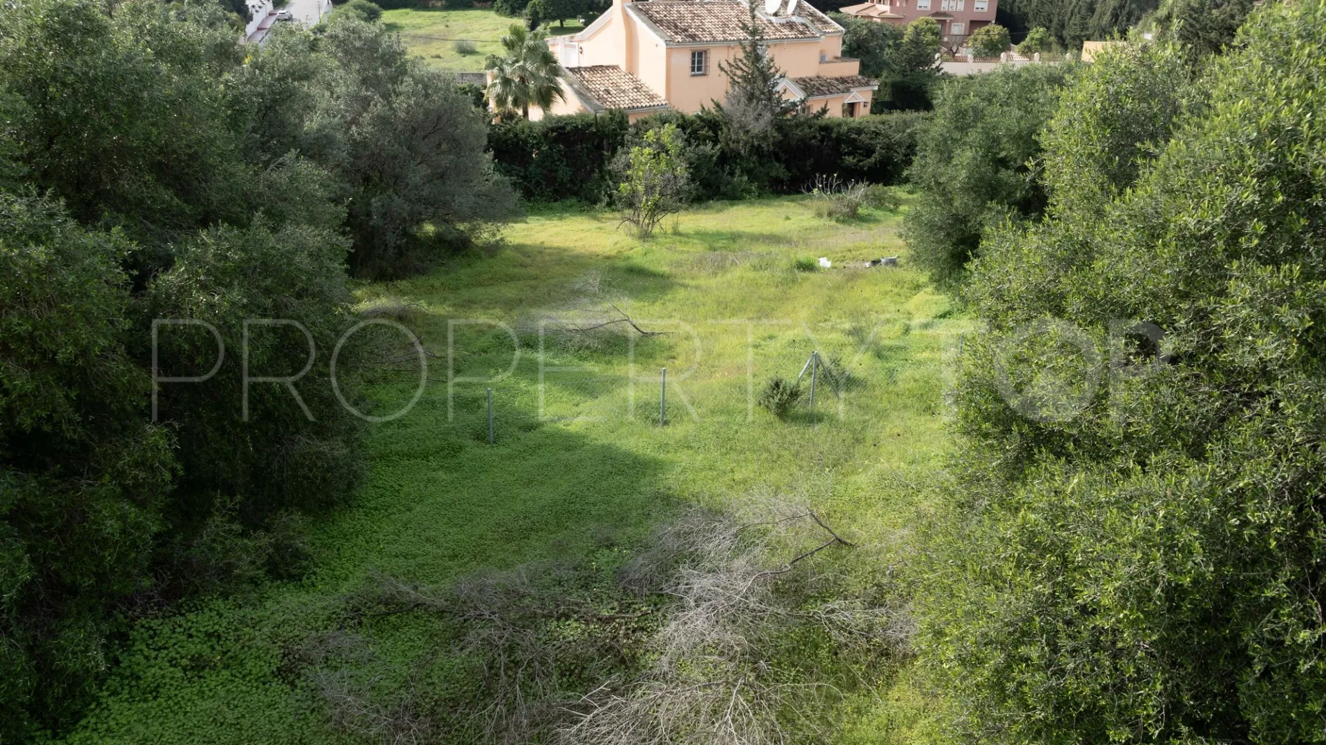 Comprar parcela residencial en Bel Air