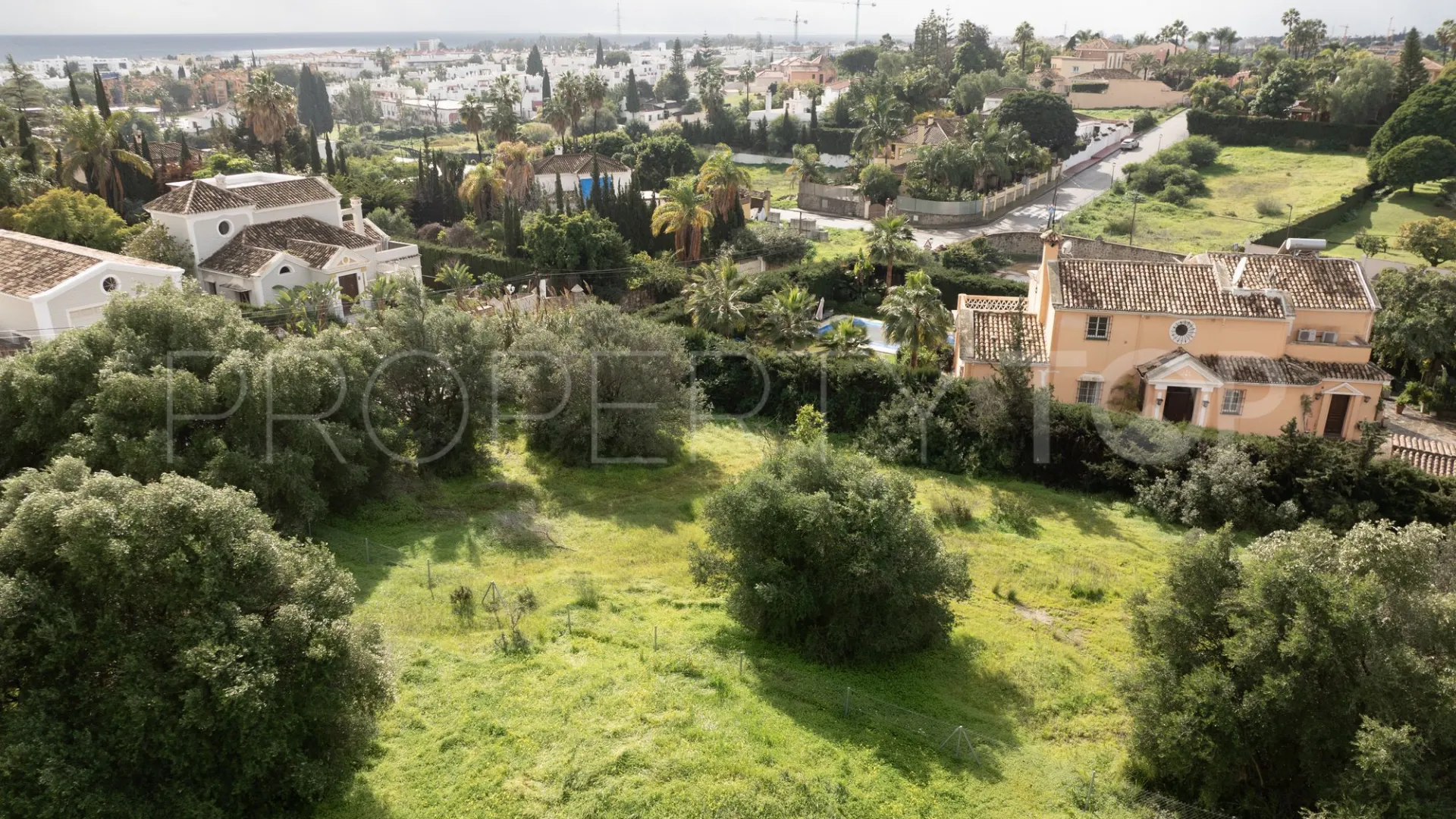Comprar parcela residencial en Bel Air
