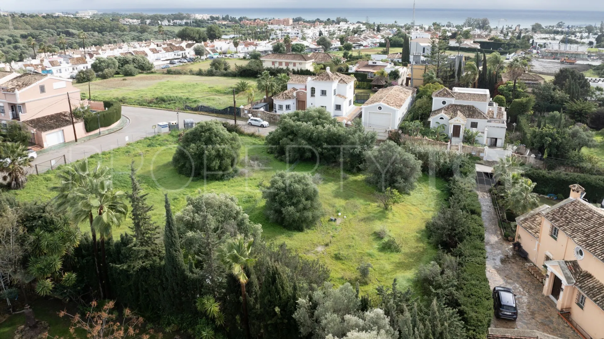 Comprar parcela residencial en Bel Air