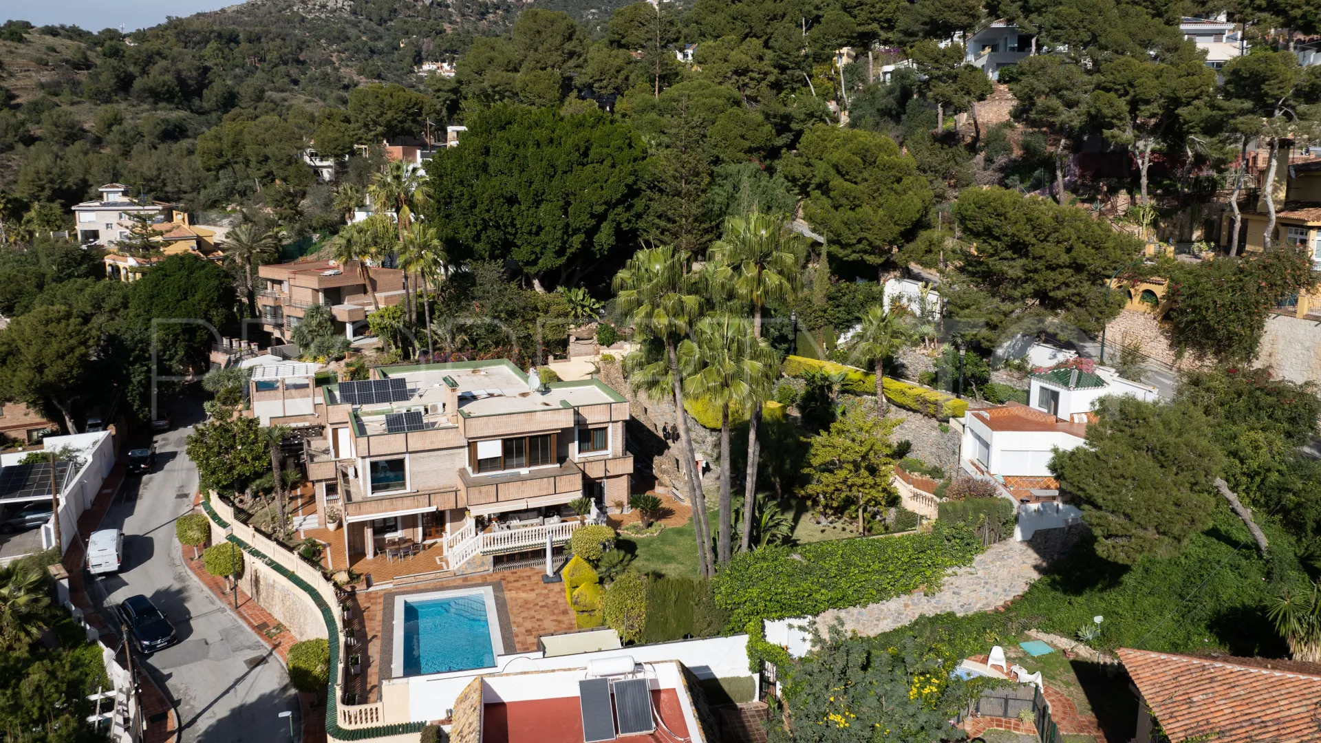 Malaga - Este, casa en venta de 6 dormitorios