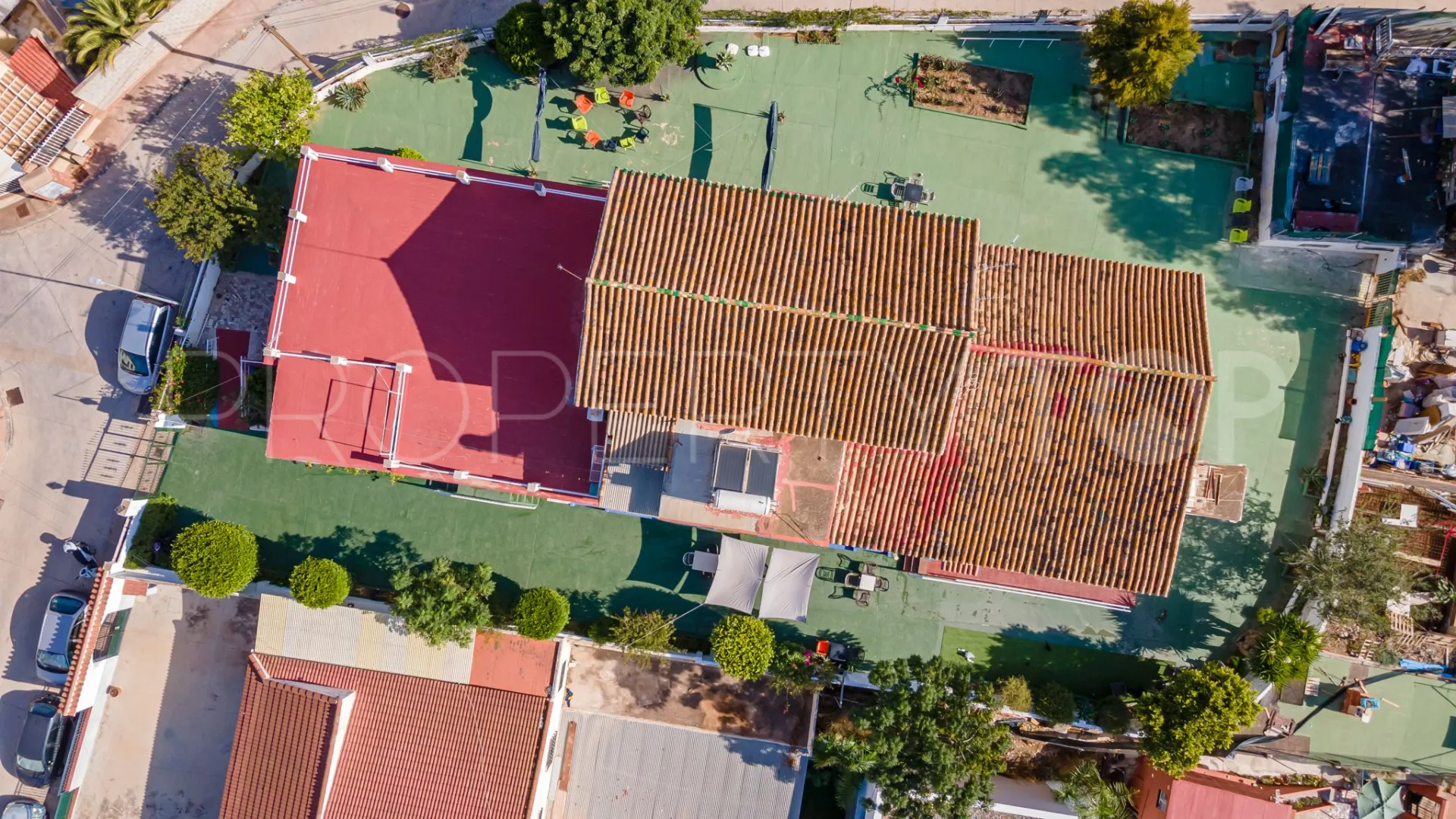 Puerto de la Torre, edificio singular a la venta