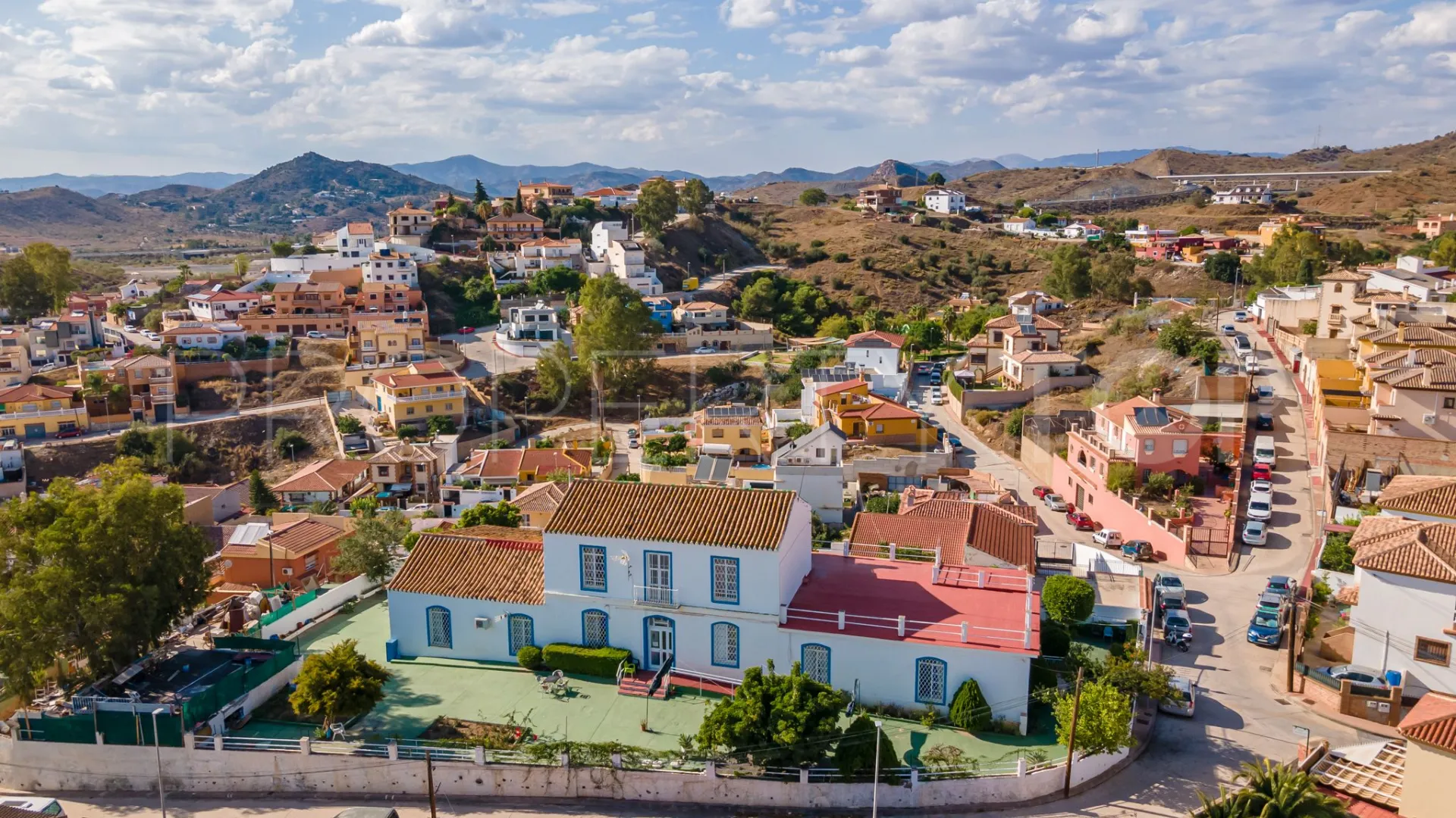 Puerto de la Torre, edificio singular a la venta